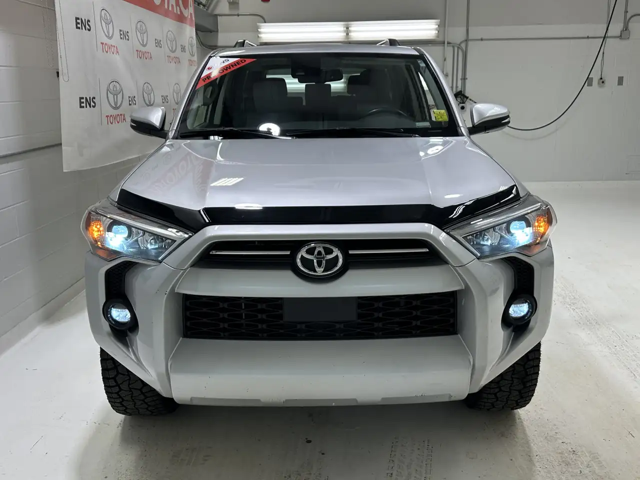 Toyota 4-Runner снимка Toyota 4-Runner