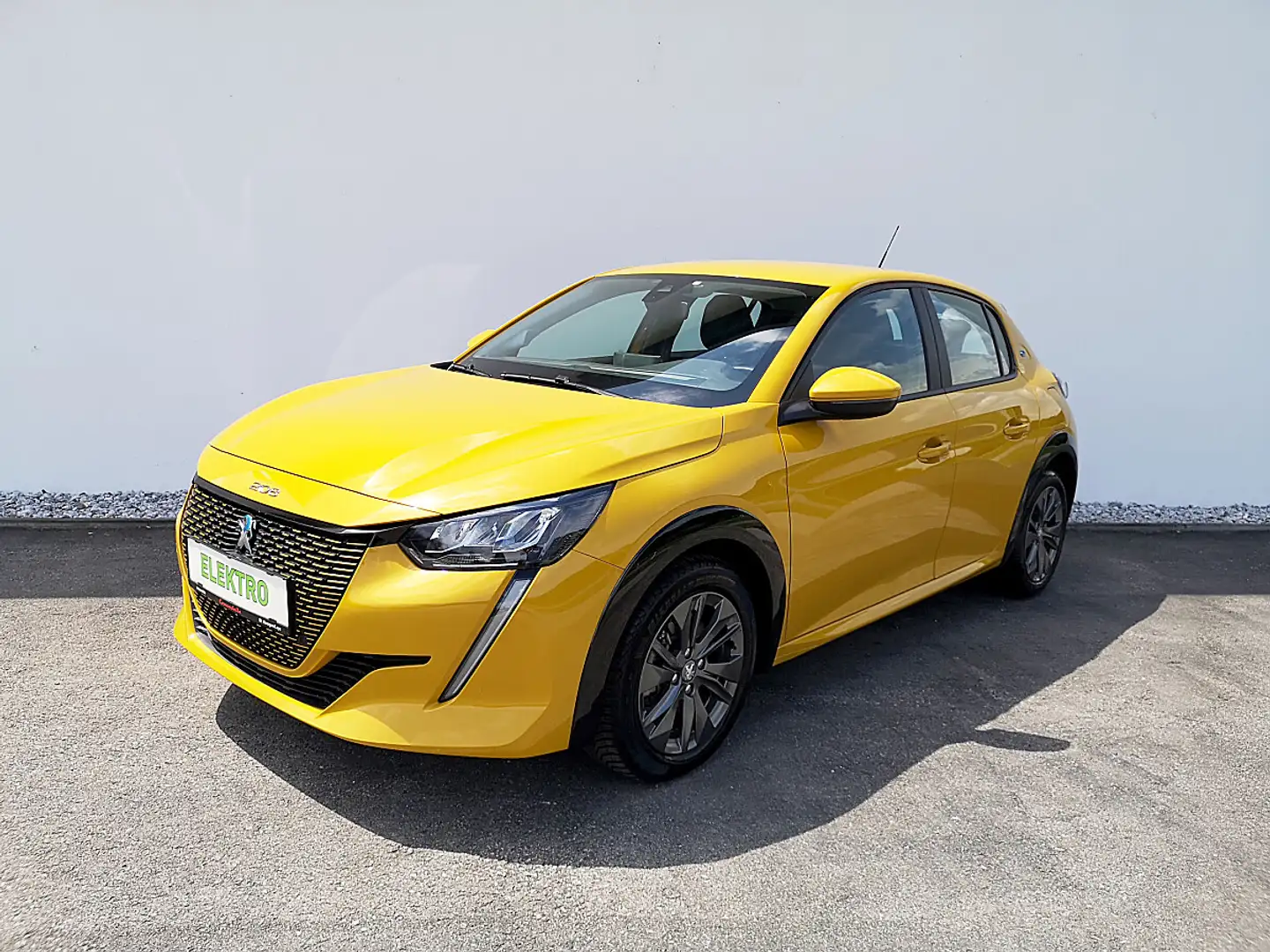 Peugeot e-208 50kWh Active Business Gelb - 1
