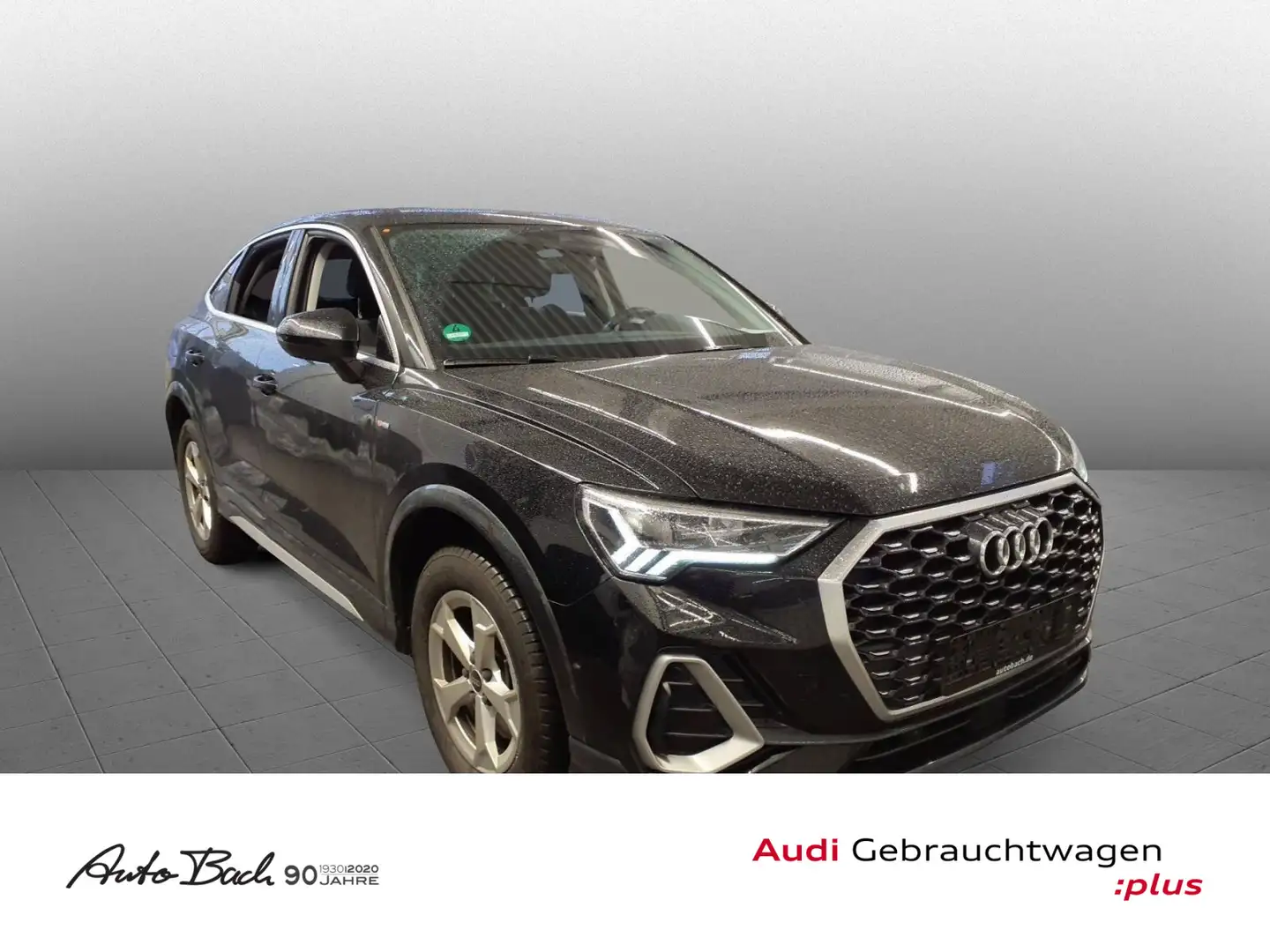 Audi Q3 45TFSIe S line Stronic Navi LED ACC Schwarz - 1
