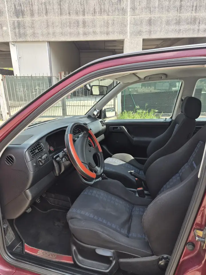 Volkswagen Golf 5p 1.6 101cv, foto 9