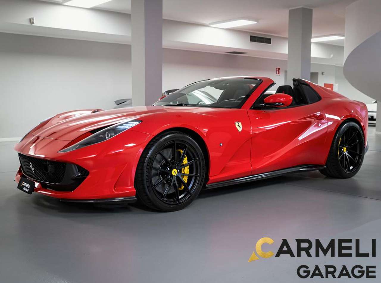 Ferrari 812 GTS -FULL CARBON-SCARICO-SOLLEVATORE