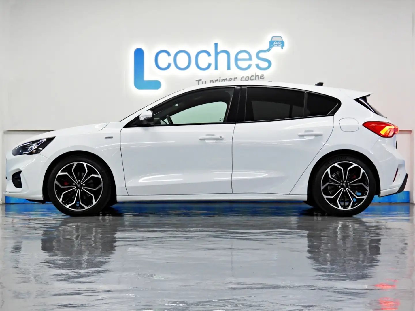 Ford Focus 1.0 Ecoboost MHEV ST Line 155 Blanc - 1