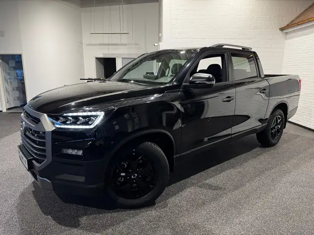 SsangYong Musso Grand 2.2 D BLACKLINE NAVI+CAM AHK 3,5 T