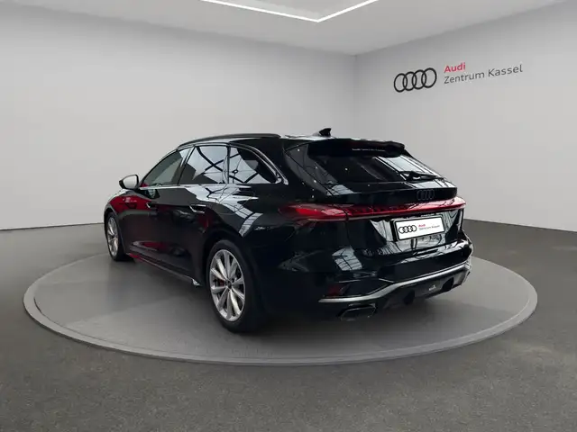 Audi A5 view 4