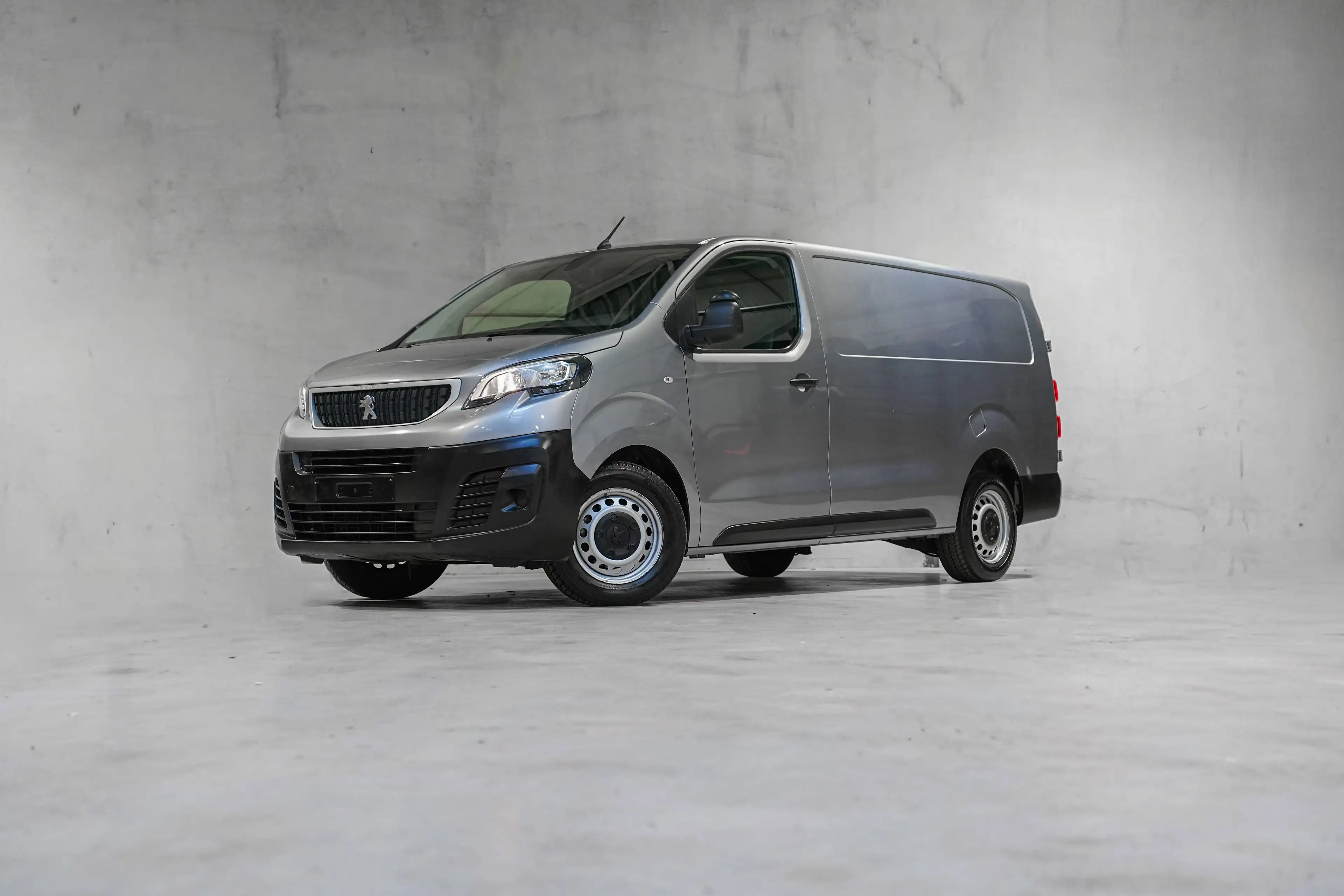 Peugeot Expert ✖ L3H1 | APPLE CARPLAY | TVA DEDUCTIBLE ✔️