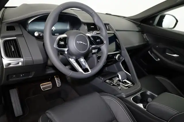 Jaguar E-Pace view 15
