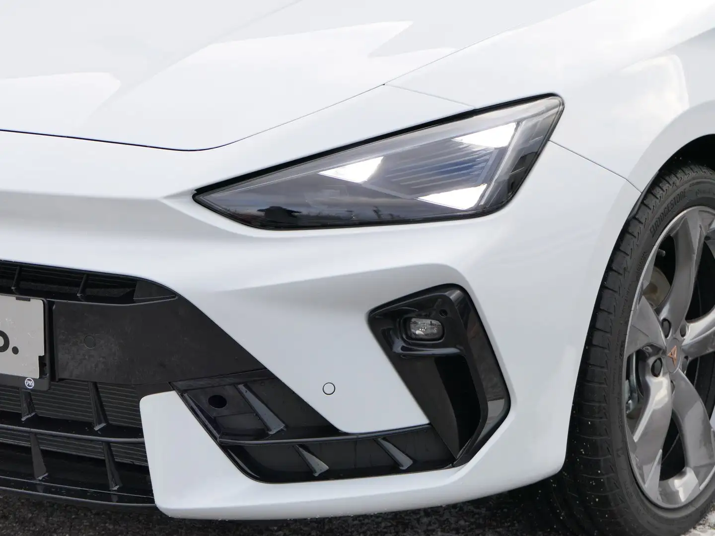 CUPRA Leon 1.5 TSI ACT Weiß - 2