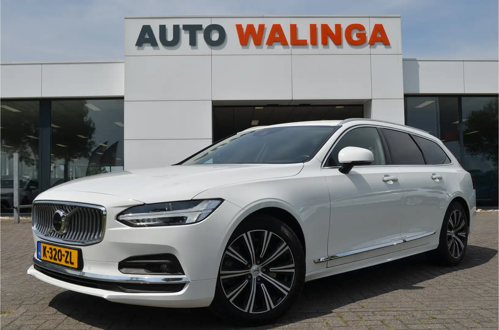 Volvo V90 2.0 B4 Inscription 2x Memory stoel | Pilot assist Wit - 1