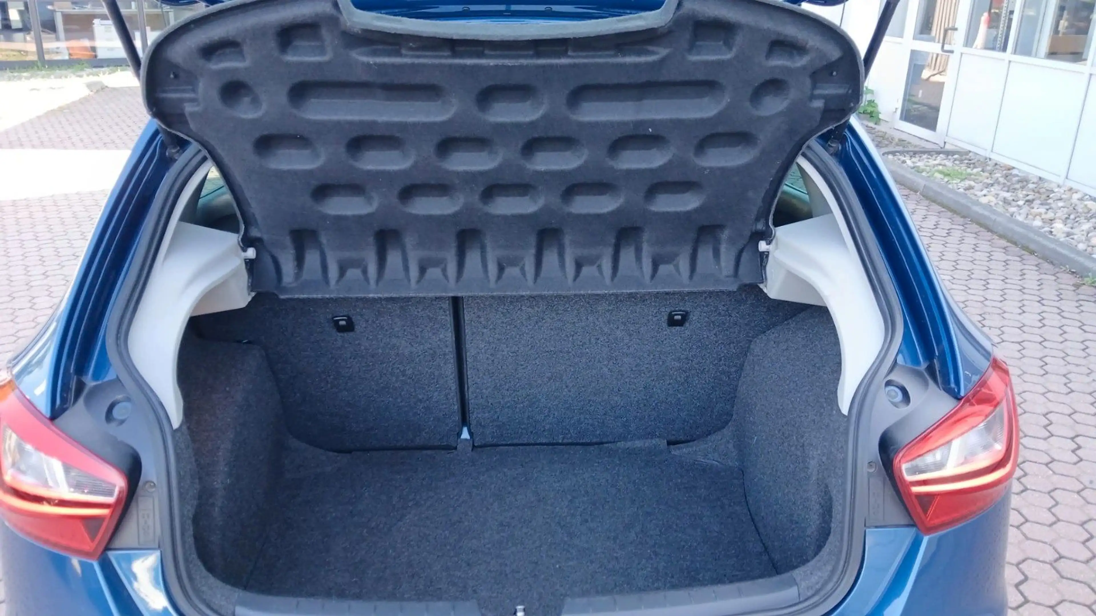 SEAT Ibiza Style — photo 13