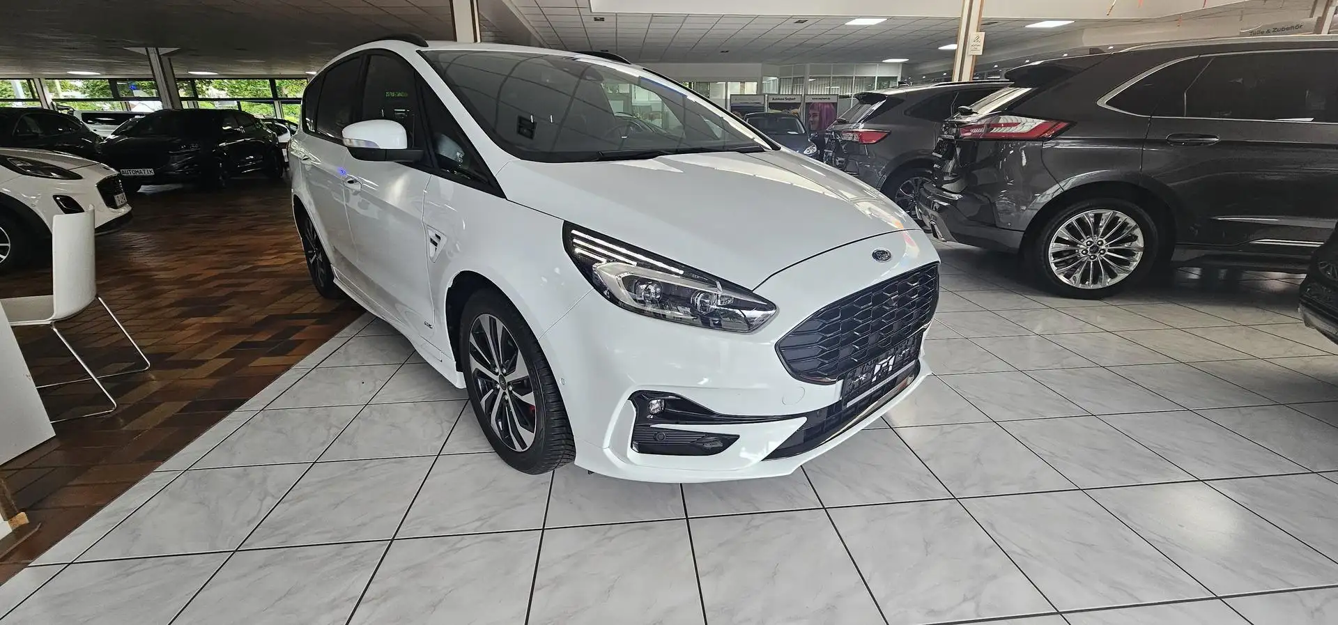 Ford S-Max 2.0 EcoBlue Allrad Aut. ST-LINE ACC AHK LED 140 kW Bianco - 2