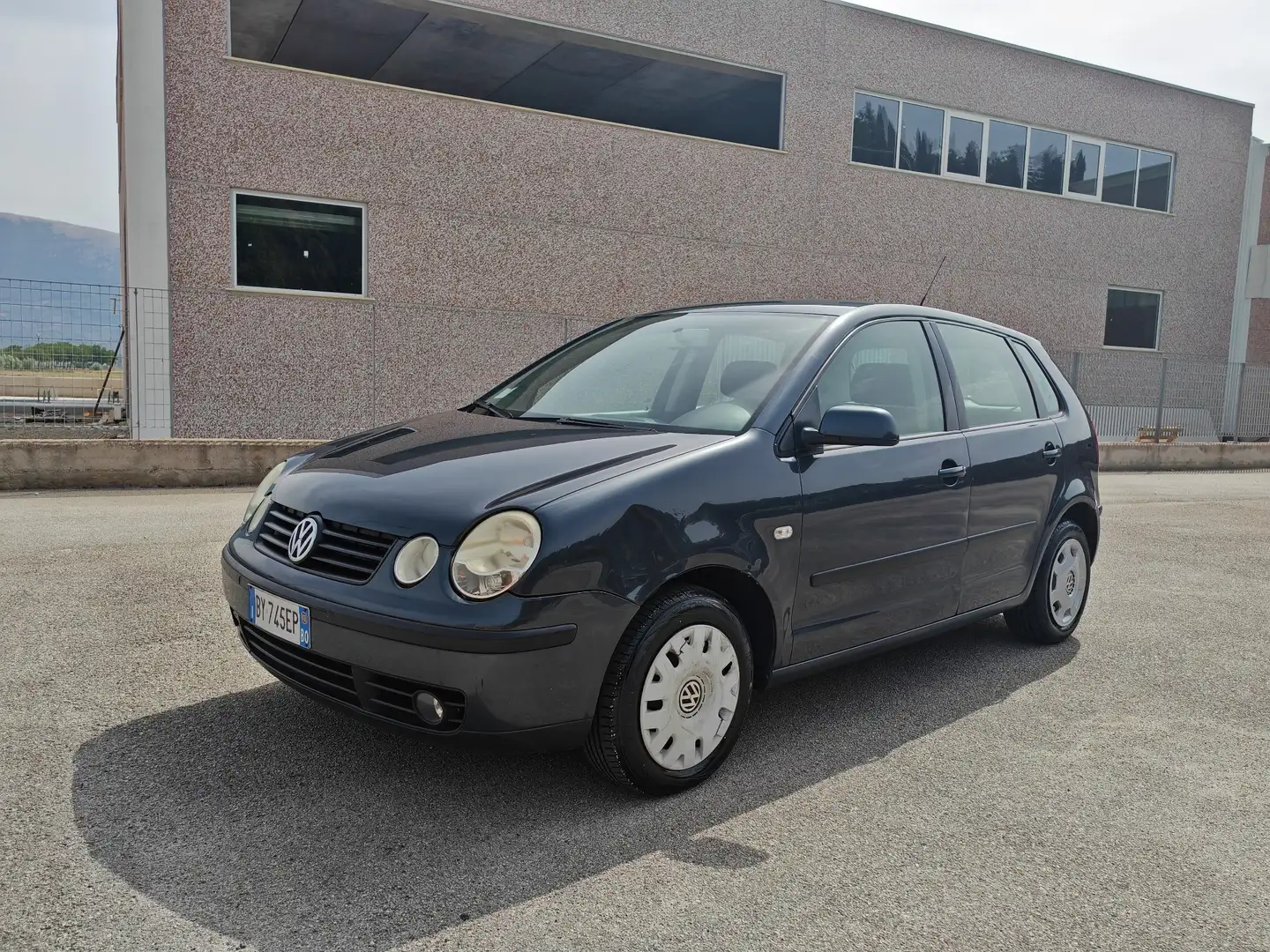 Volkswagen Polo 3p 1.2 Trendline - 1
