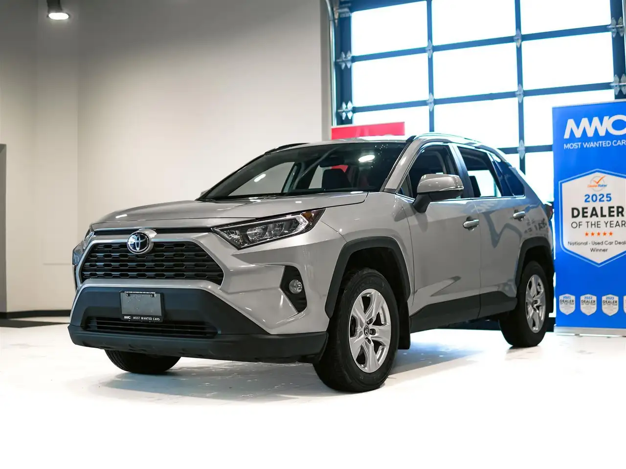 Toyota RAV 4 снимка Toyota RAV 4