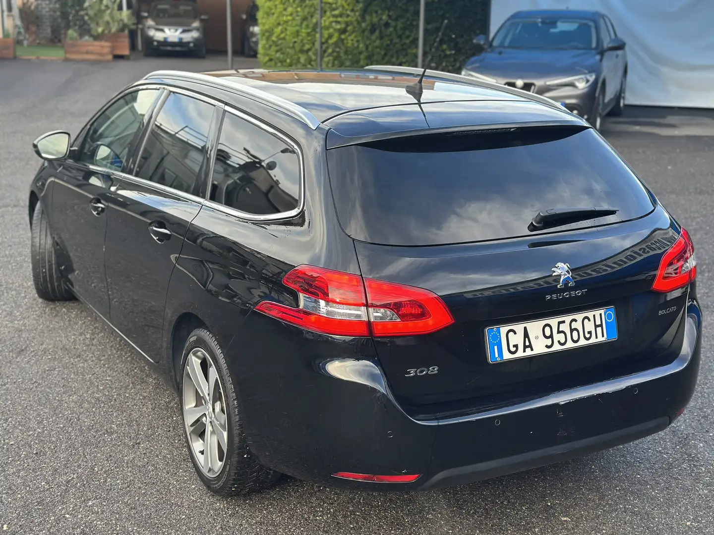 Peugeot 308 SW 1.5 bluehdi Allure Zwart - 2