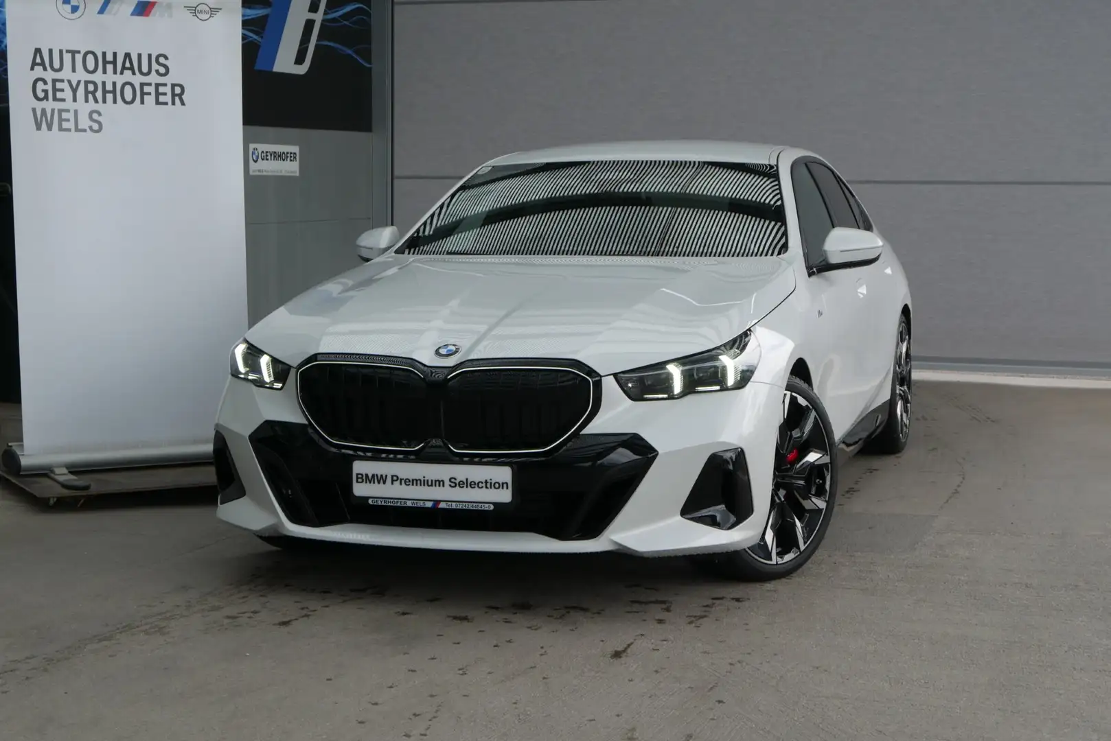 BMW 540 d xDrive *M-Paket Pro/AHK/B&W Sound/Standhzg./Sitzlüftung/DA-Prof./Innovations Paket* Weiß - 2