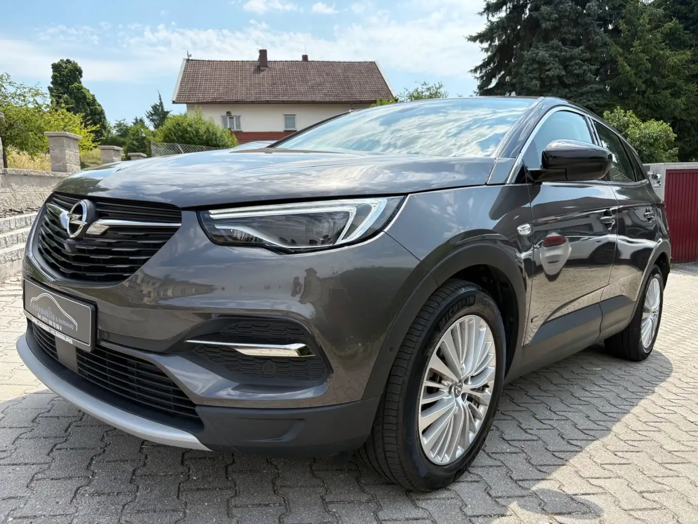 Opel Grandland X Innovation Plug-in-Hybrid | 1.Hd. Gris - 1