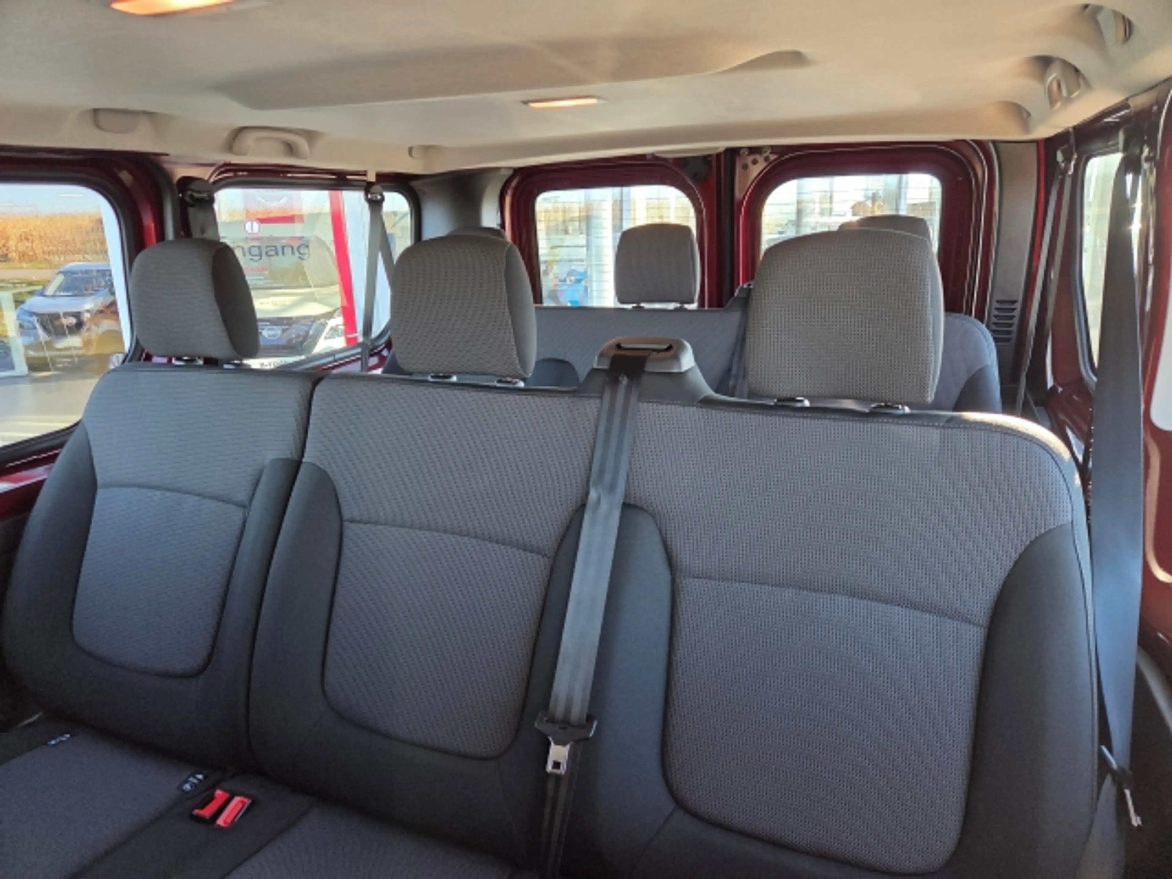Nissan Primastar Acenta L1H1 dCi 150PS — photo 3