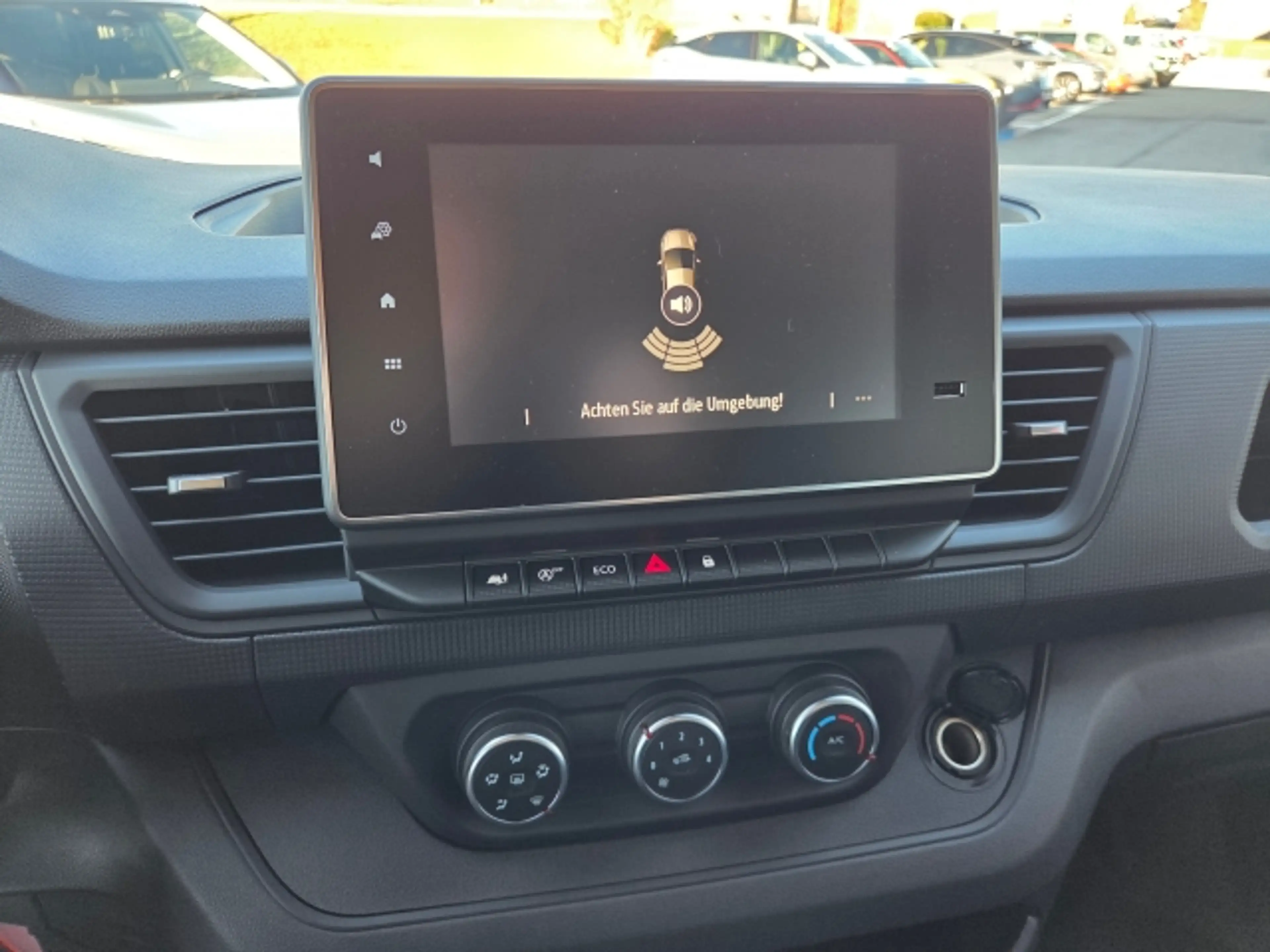 Nissan Primastar Acenta L1H1 dCi 150PS — photo 11