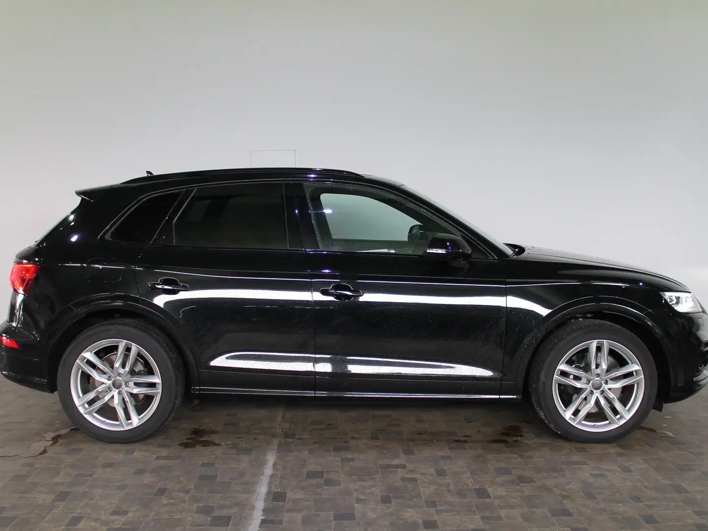 Audi SQ5 3.0 TDI quattro, Pano, HUD, B&O, Standheizung Zwart - 1