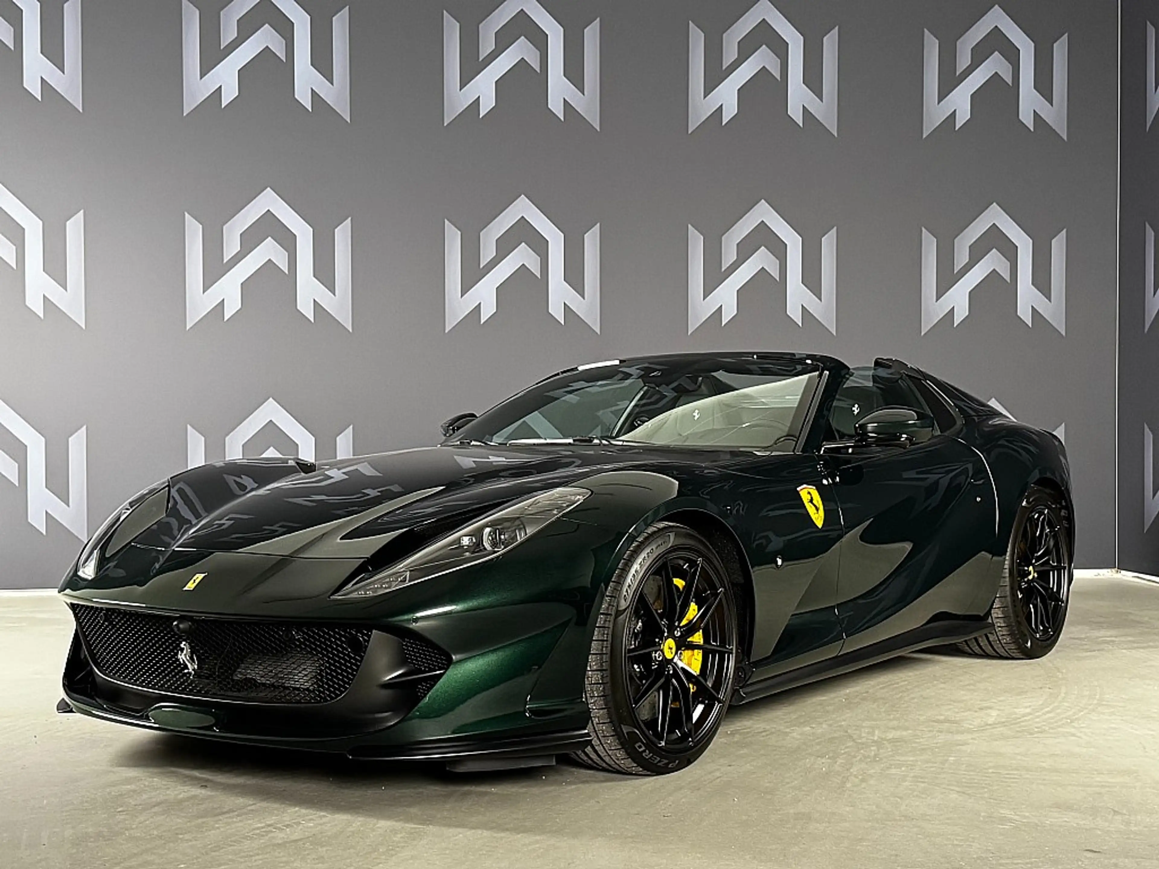 Ferrari 812