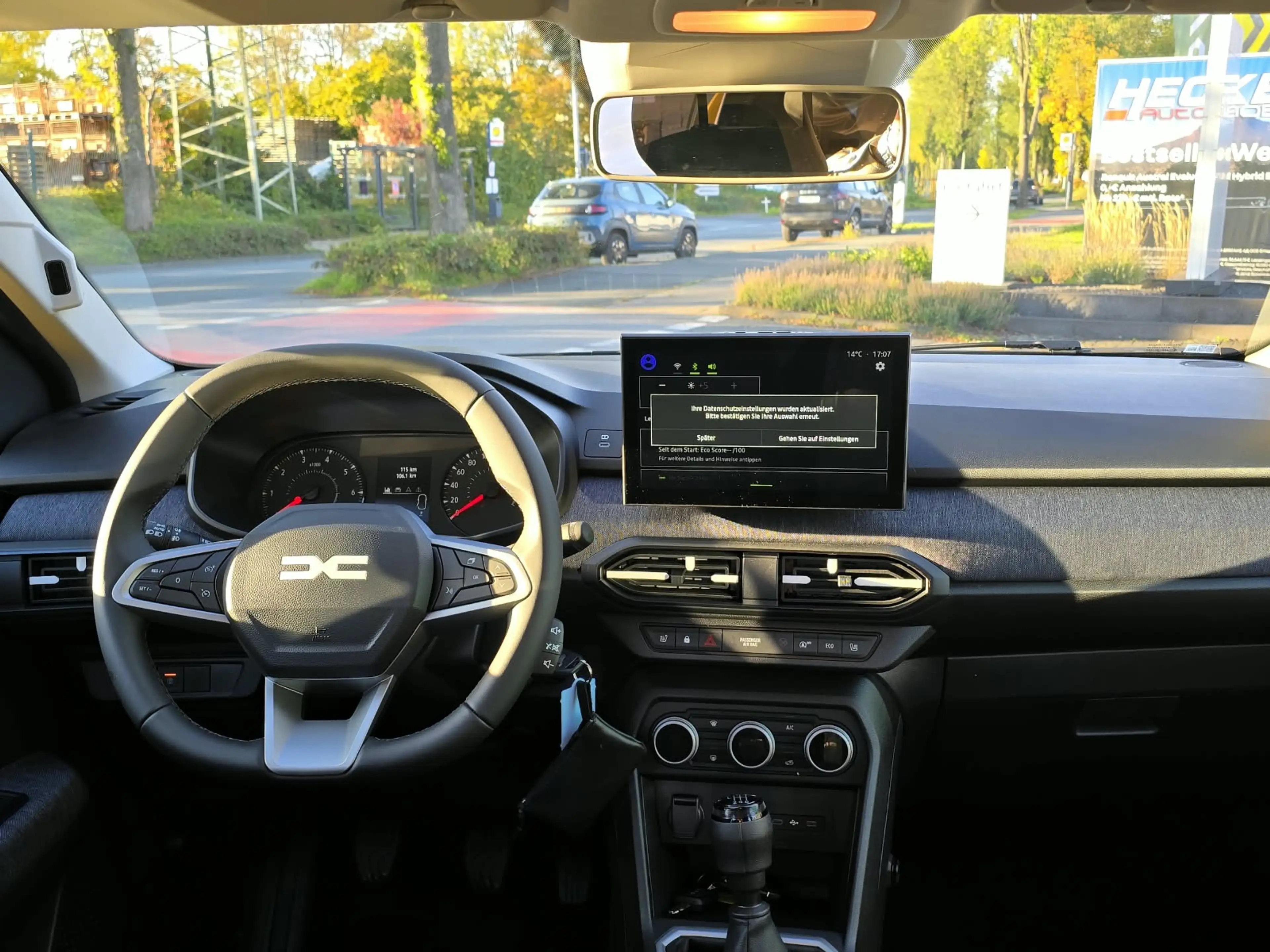 Dacia Sandero III 1.0 TCe 100 Expression (EU 6e) — photo 8