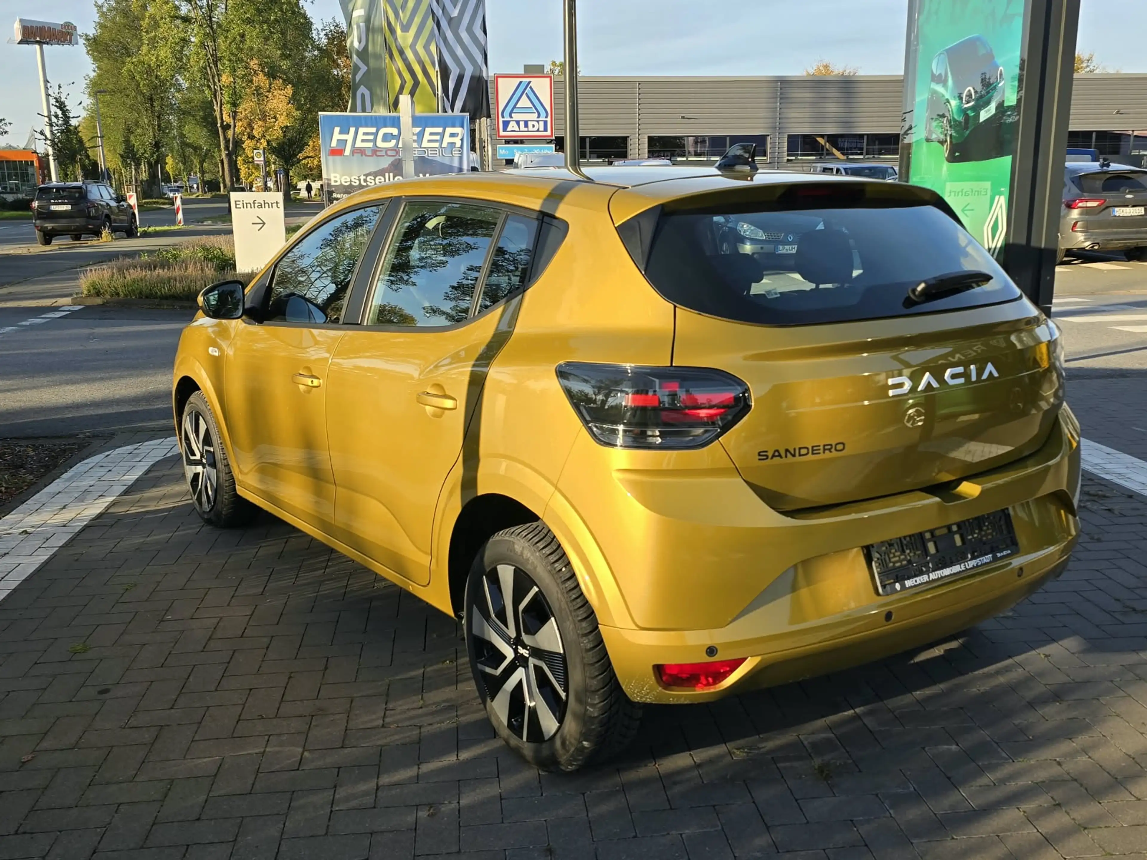 Dacia Sandero III 1.0 TCe 100 Expression (EU 6e) — photo 7