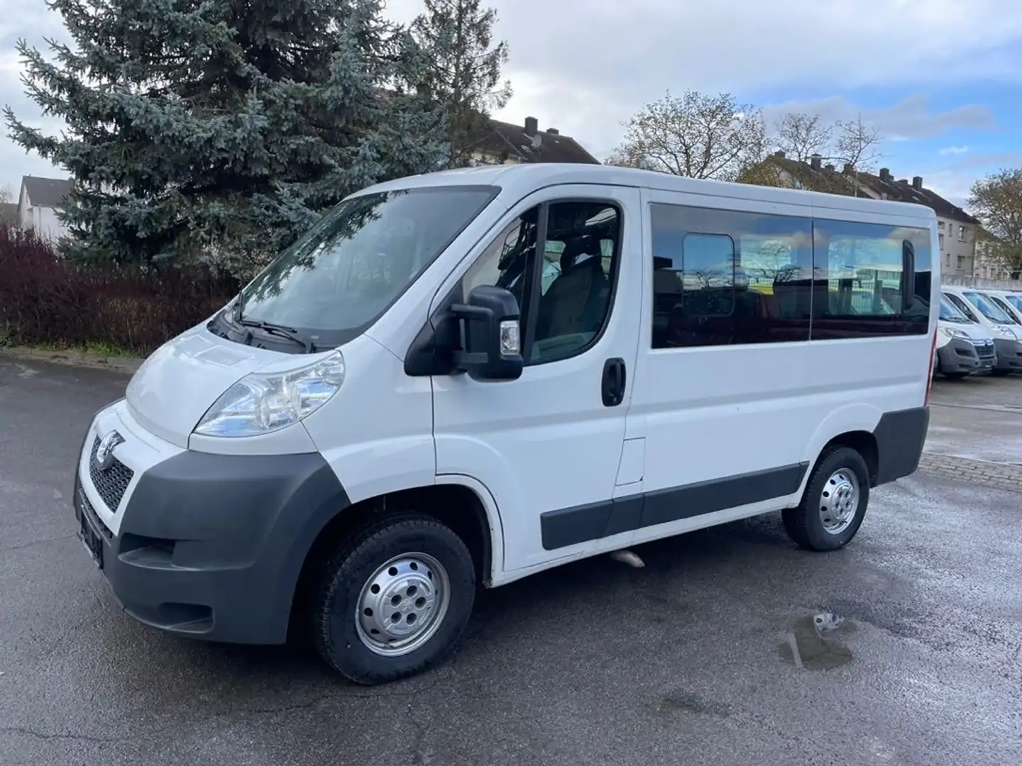 Peugeot Boxer 9 sitze Weiß - 2