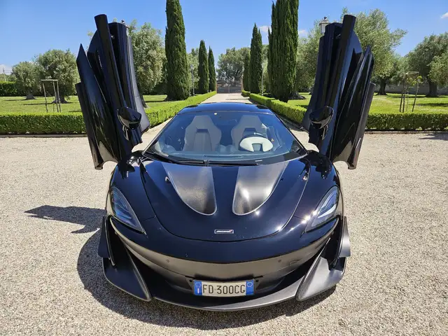 McLaren 570S Allestimento 600 LT