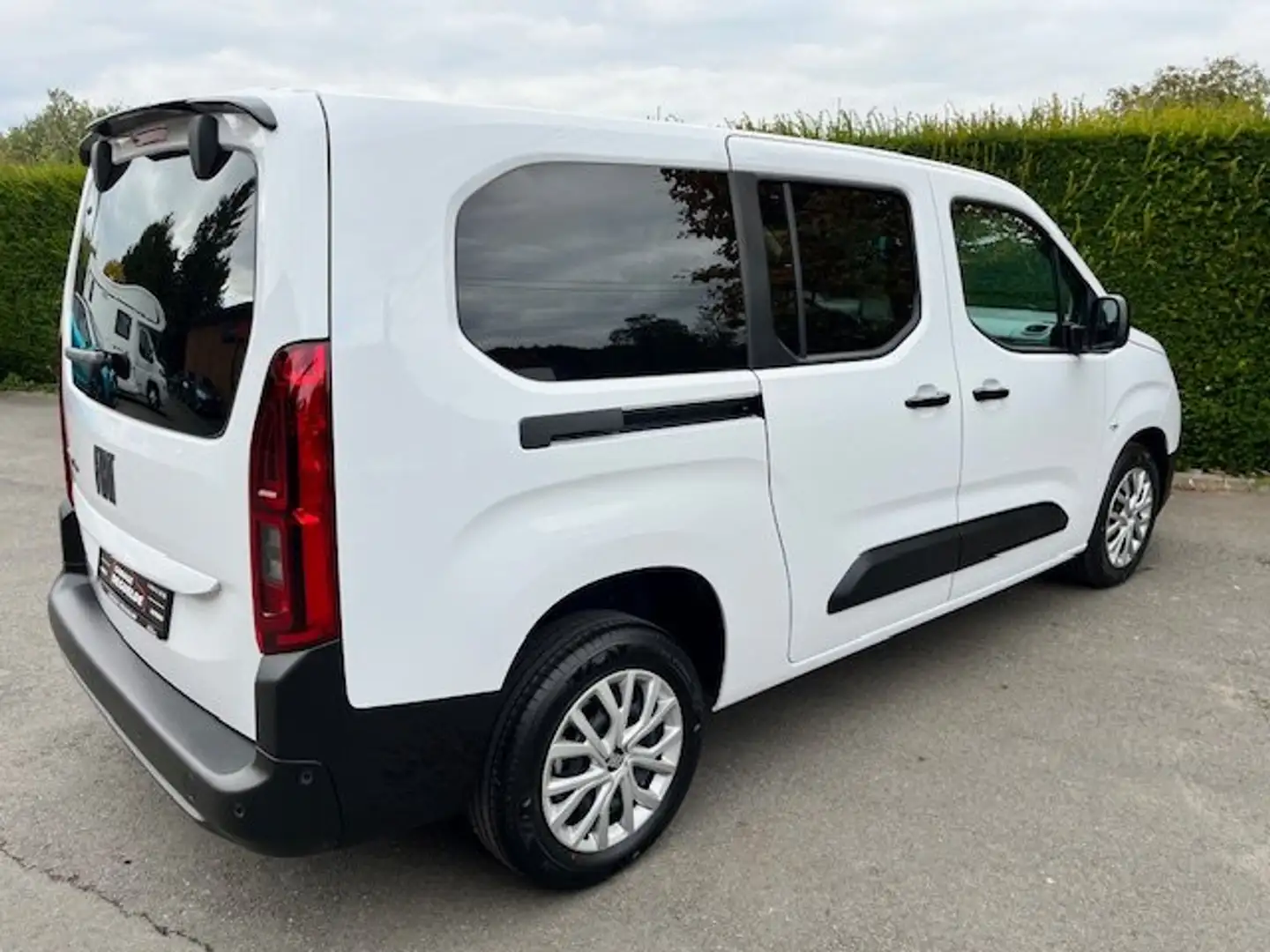 Fiat Doblo Fiat Doblo FEEL HDI 130 CV EAT8 7 PLACES Blanc - 2