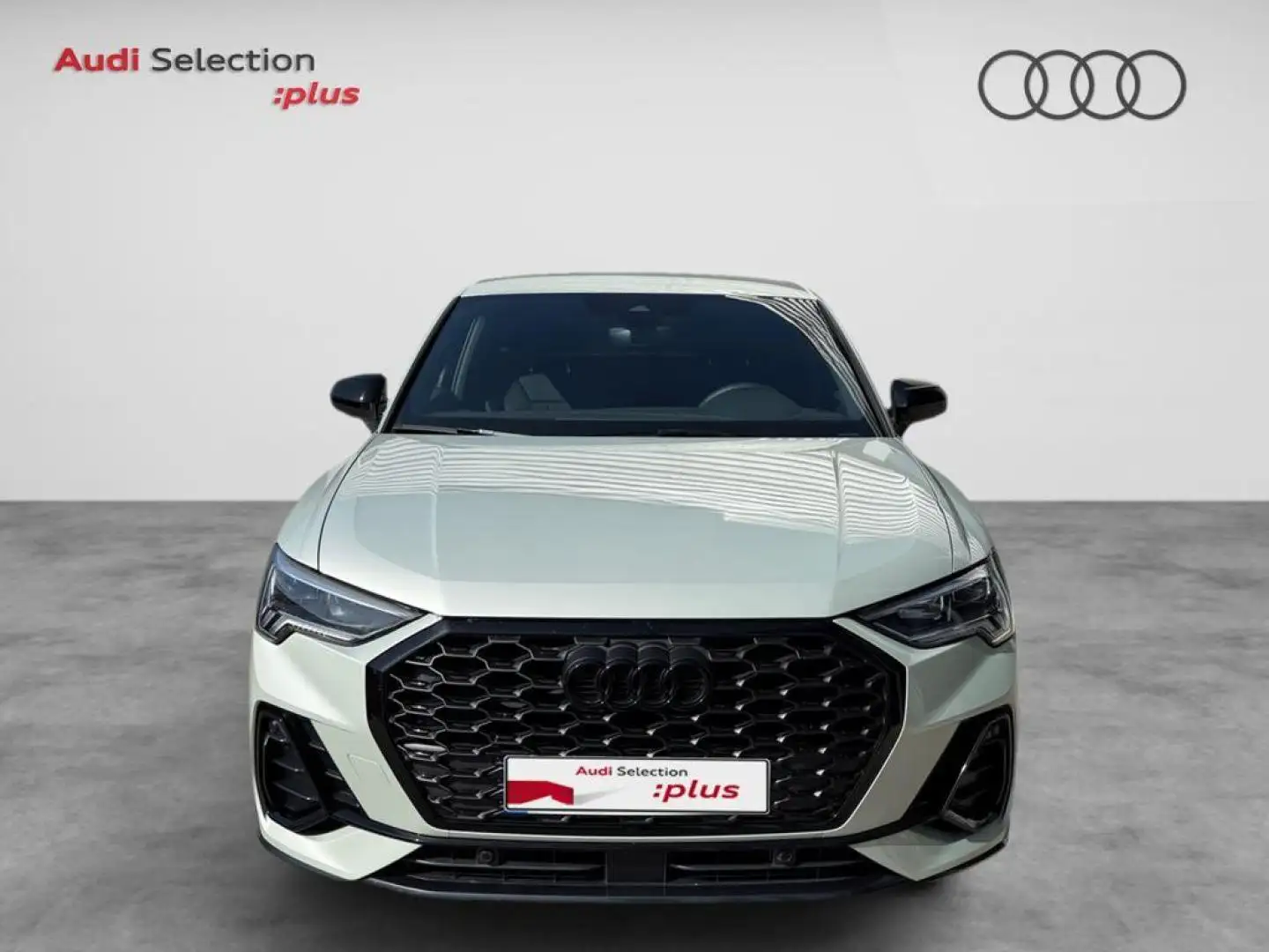 Audi Q3 Sportback 35 TDI Black line S tronic Plateado - 2