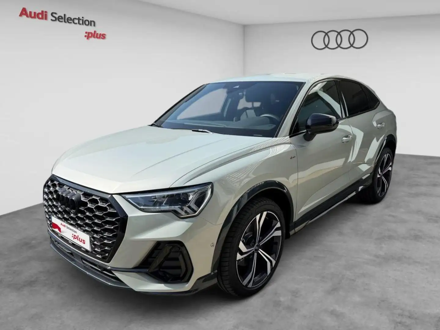 Audi Q3 Sportback 35 TDI Black line S tronic Plateado - 1