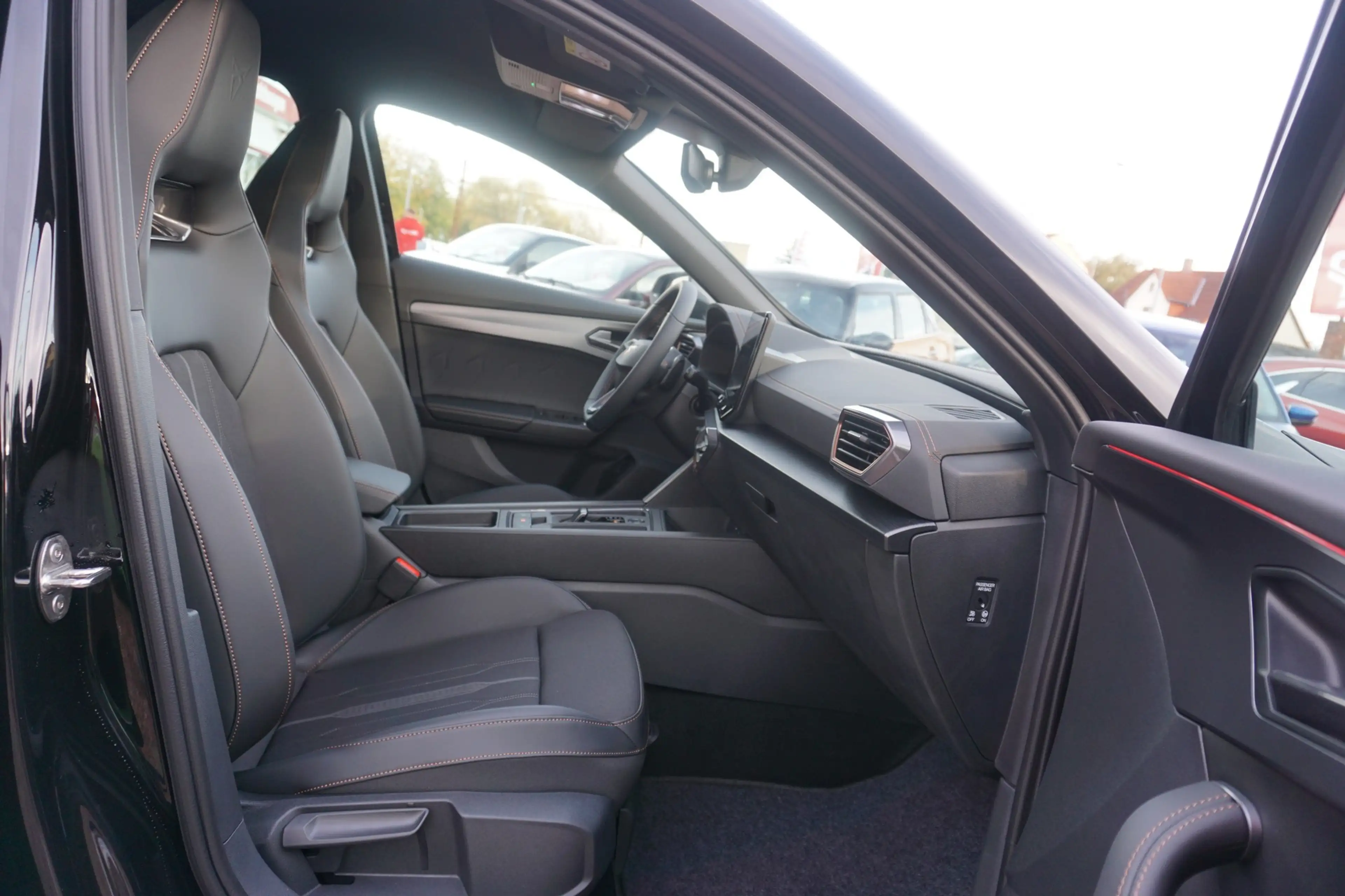 CUPRA Formentor 2.0 VZ 4Drive LED Navi ACC Kamera — photo 24