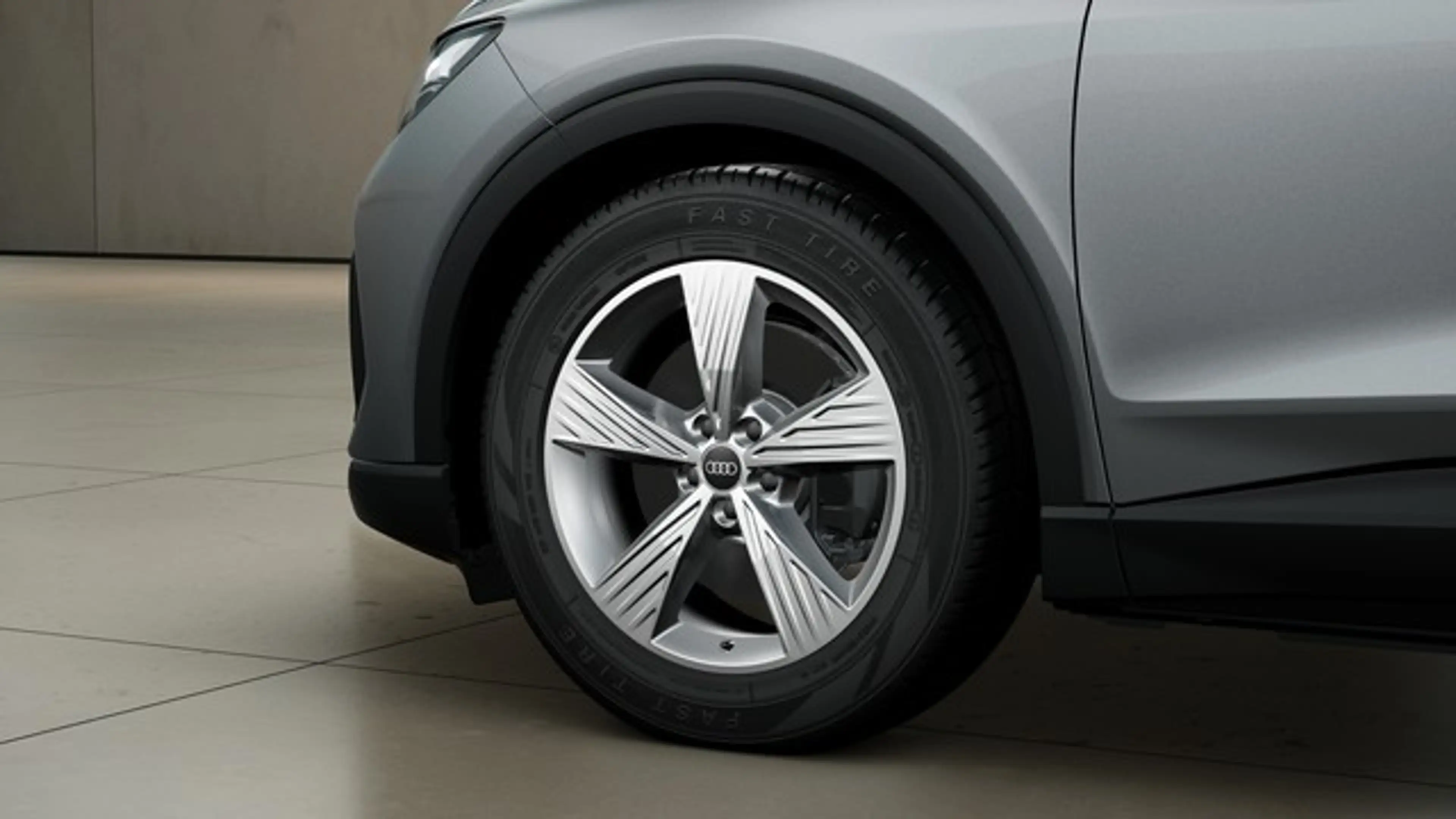 Audi Q4 e-tron 40 LM19 ACC Navi+ Kamera Sports. el. Sitze — photo 10