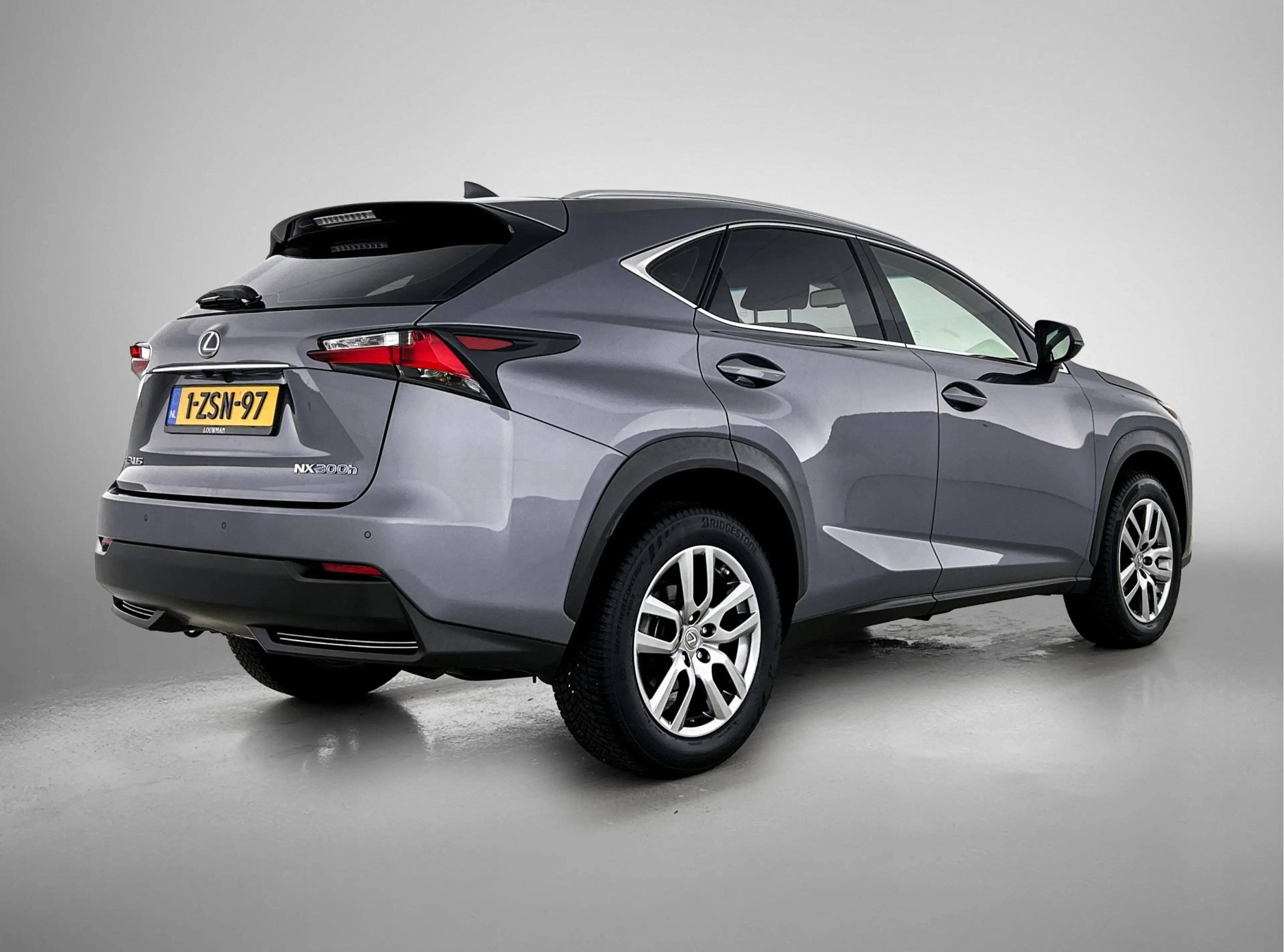Lexus NX 300h AWD Business Line Pro | Stoelverwarming | Parkeers — photo 2
