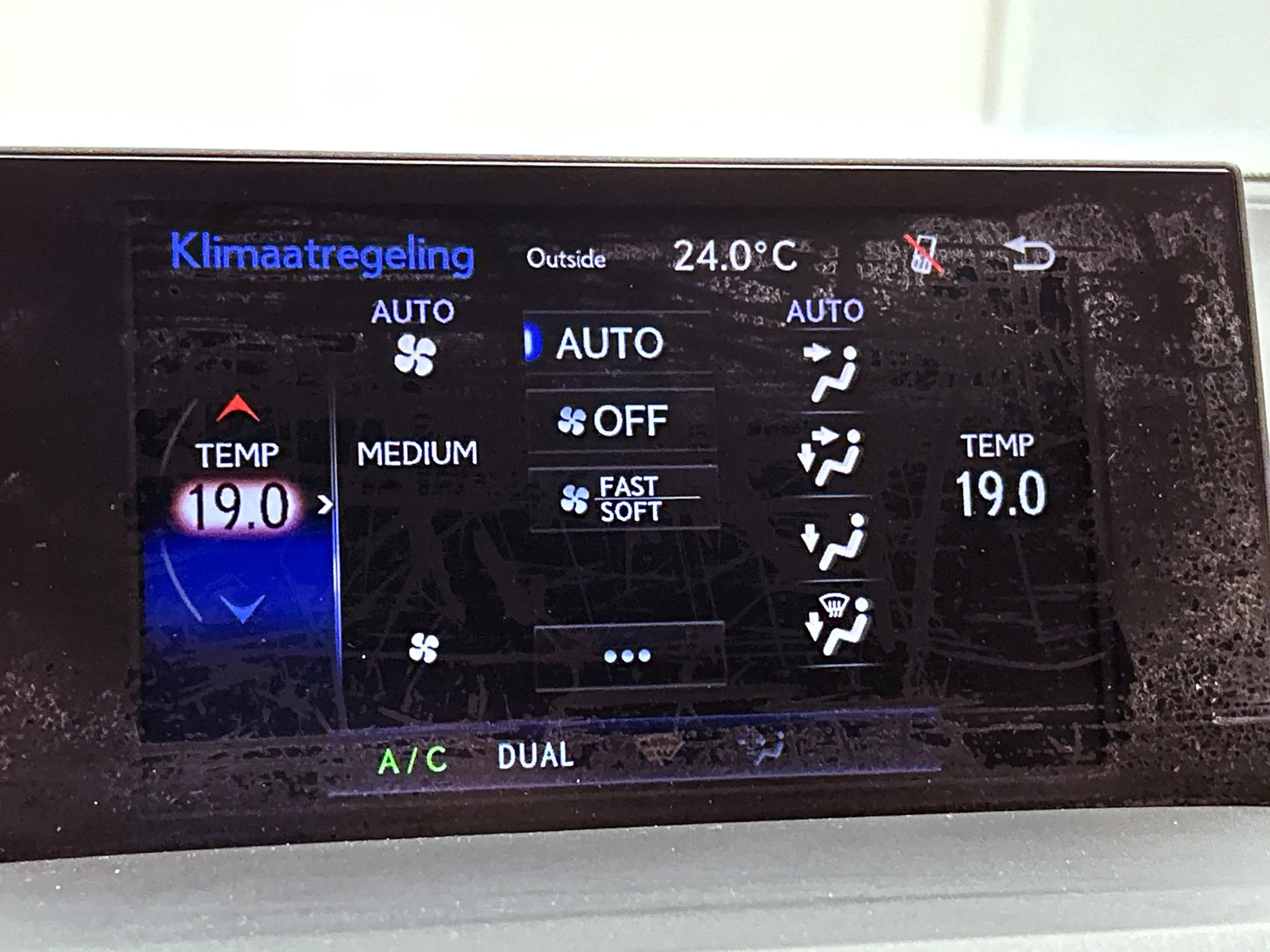 Lexus NX 300h AWD Business Line Pro | Stoelverwarming | Parkeers — photo 10