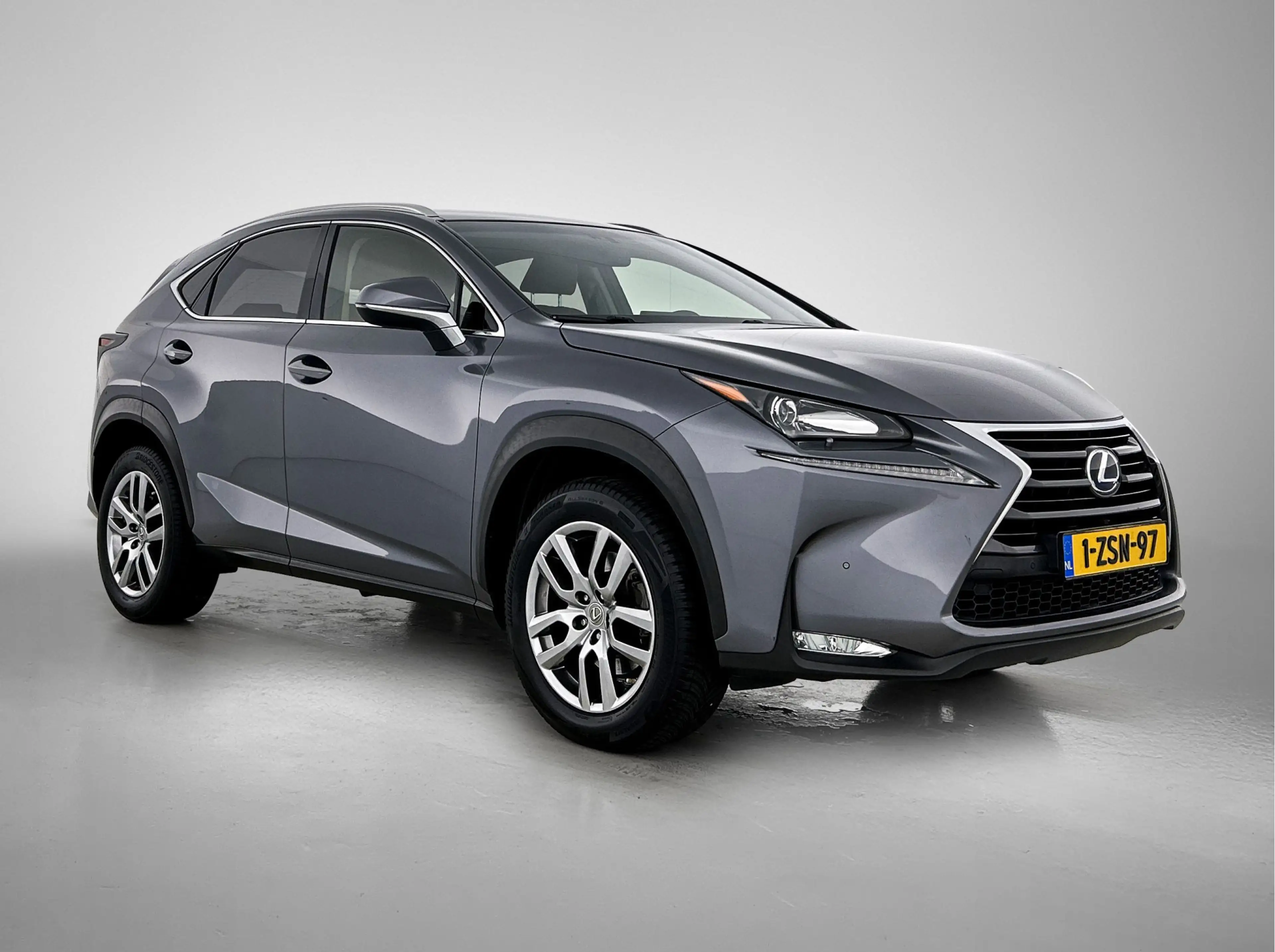 Lexus NX 300h AWD Business Line Pro | Stoelverwarming | Parkeers — photo 13