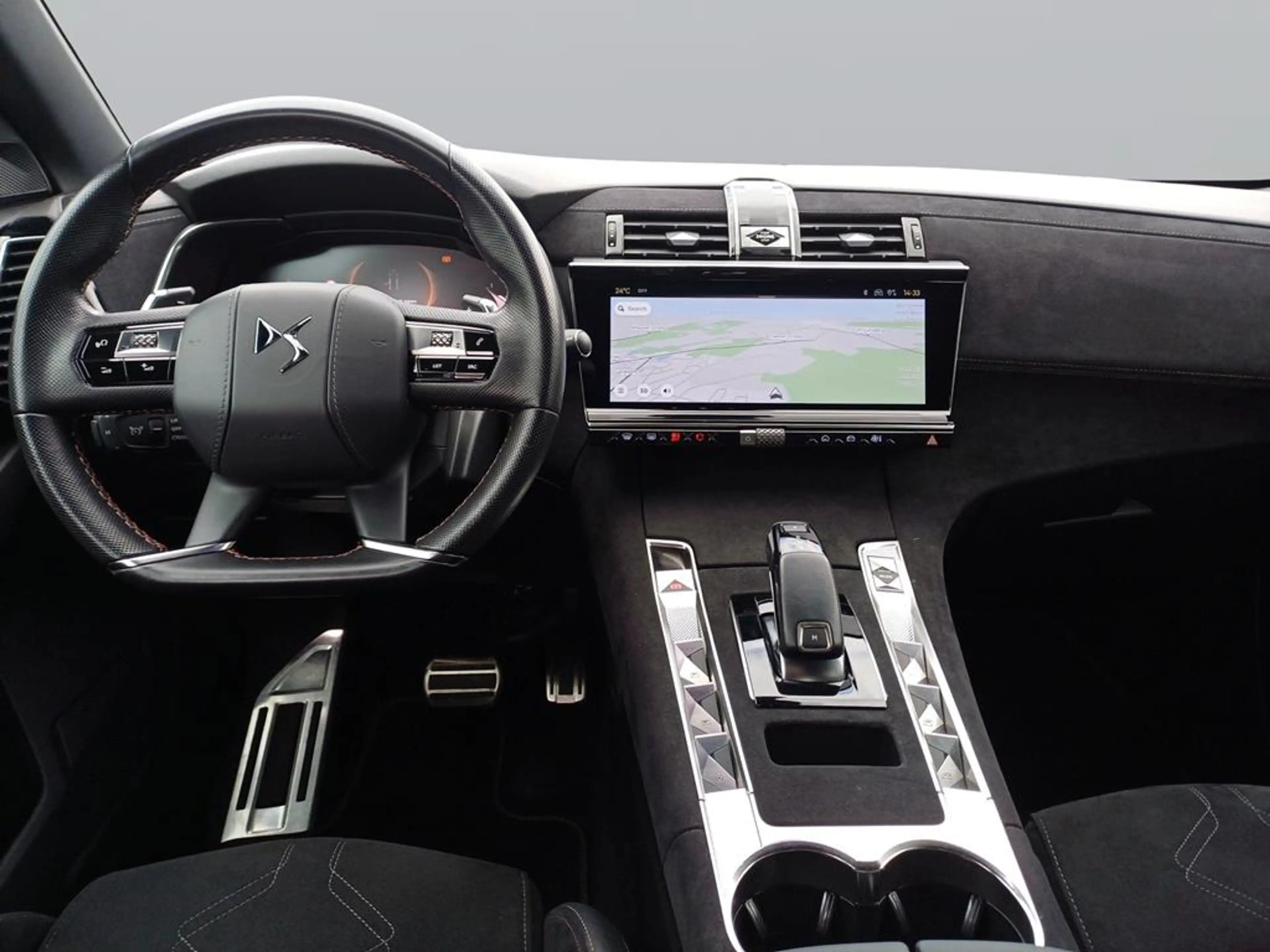 DS Automobiles DS 7 Performance Line+ Blue HDI 130 — photo 10