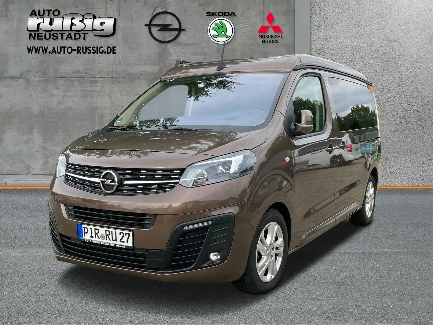 Opel Zafira Life Crosscamp Life 2.0 Diesel Brązowy - 1