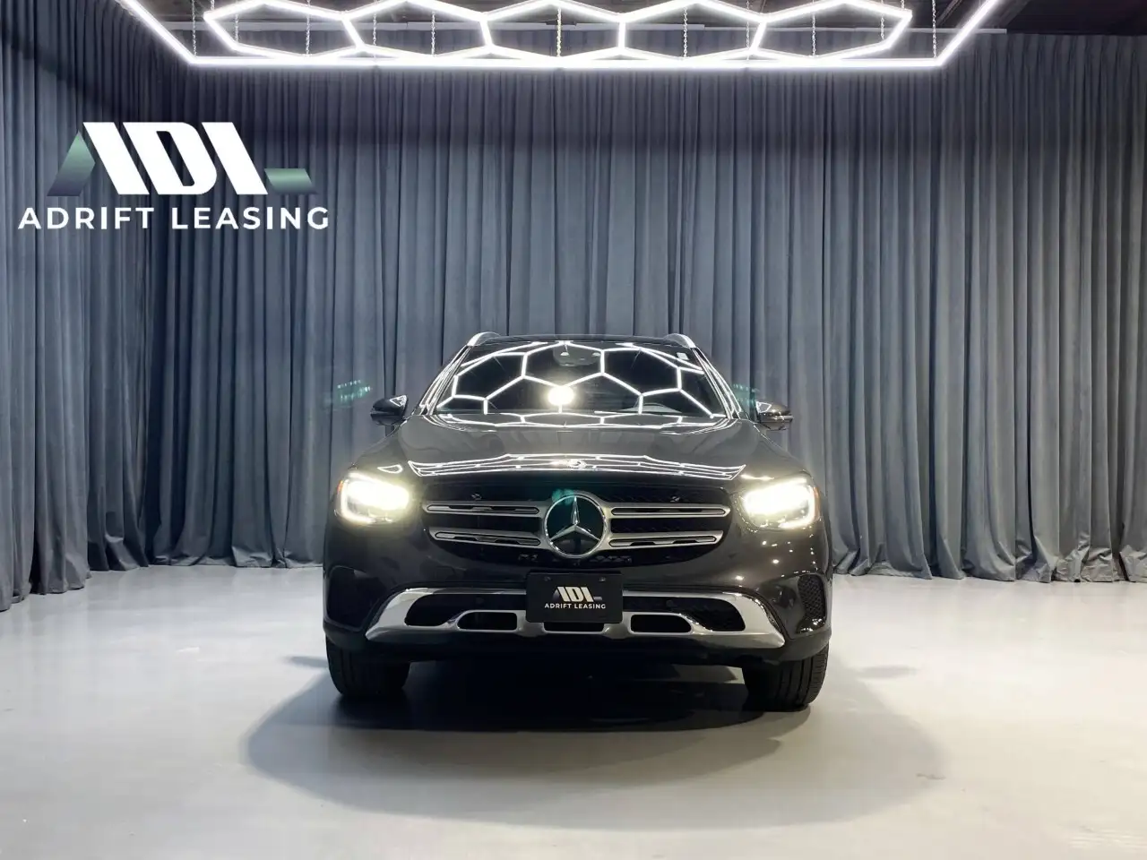 Mercedes-Benz GLC снимка Mercedes-Benz GLC