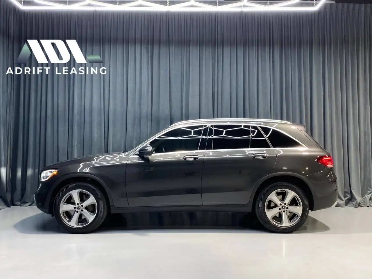 Mercedes-Benz GLC снимка Mercedes-Benz GLC