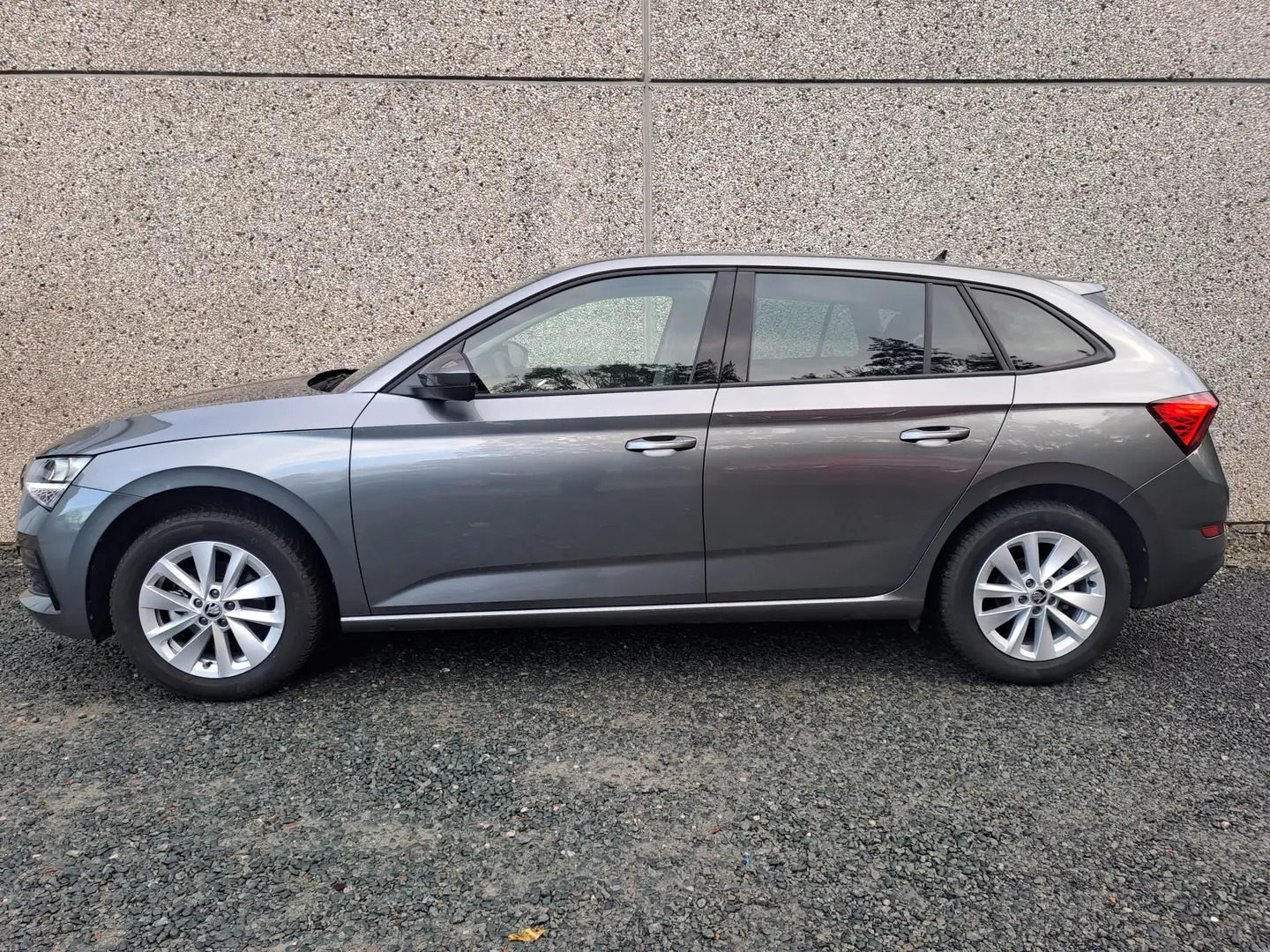 Skoda Scala Scala 1.0 TSI DSG Ambition Grijs - 2