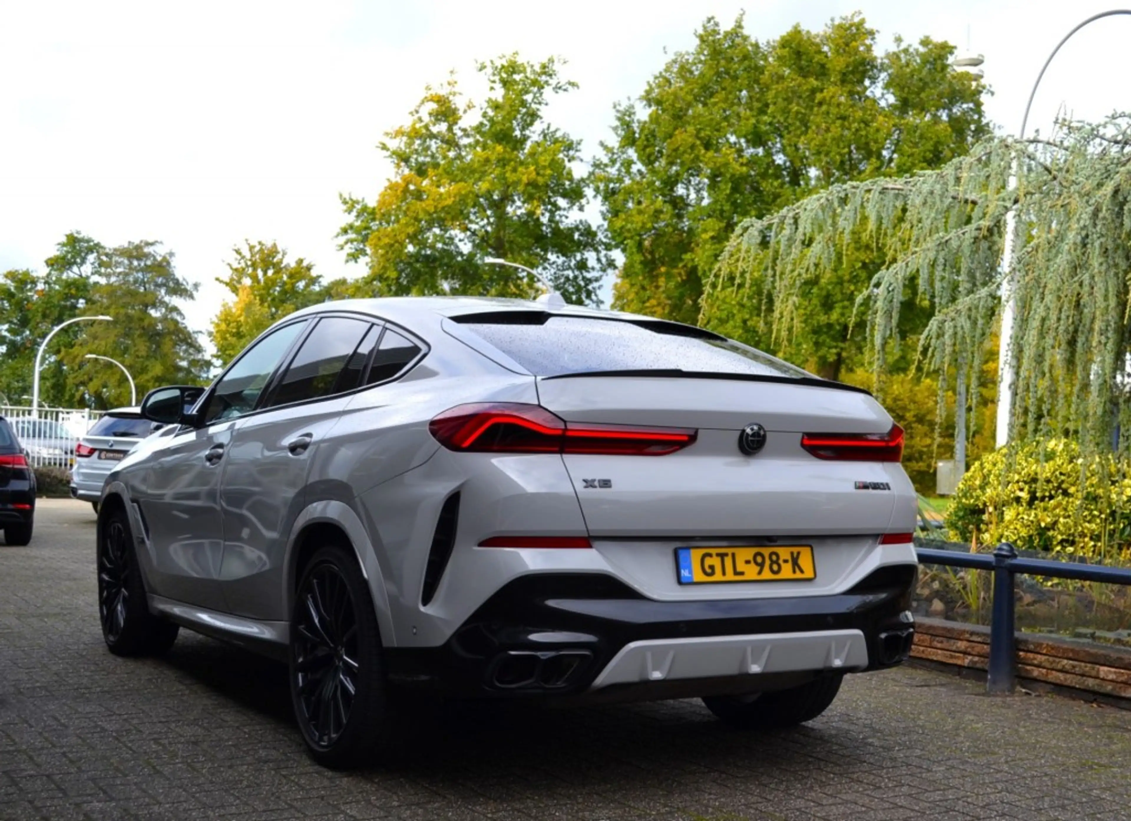 BMW X6 M60I B&W / Massage / NP 225.000,00 euro — photo 6