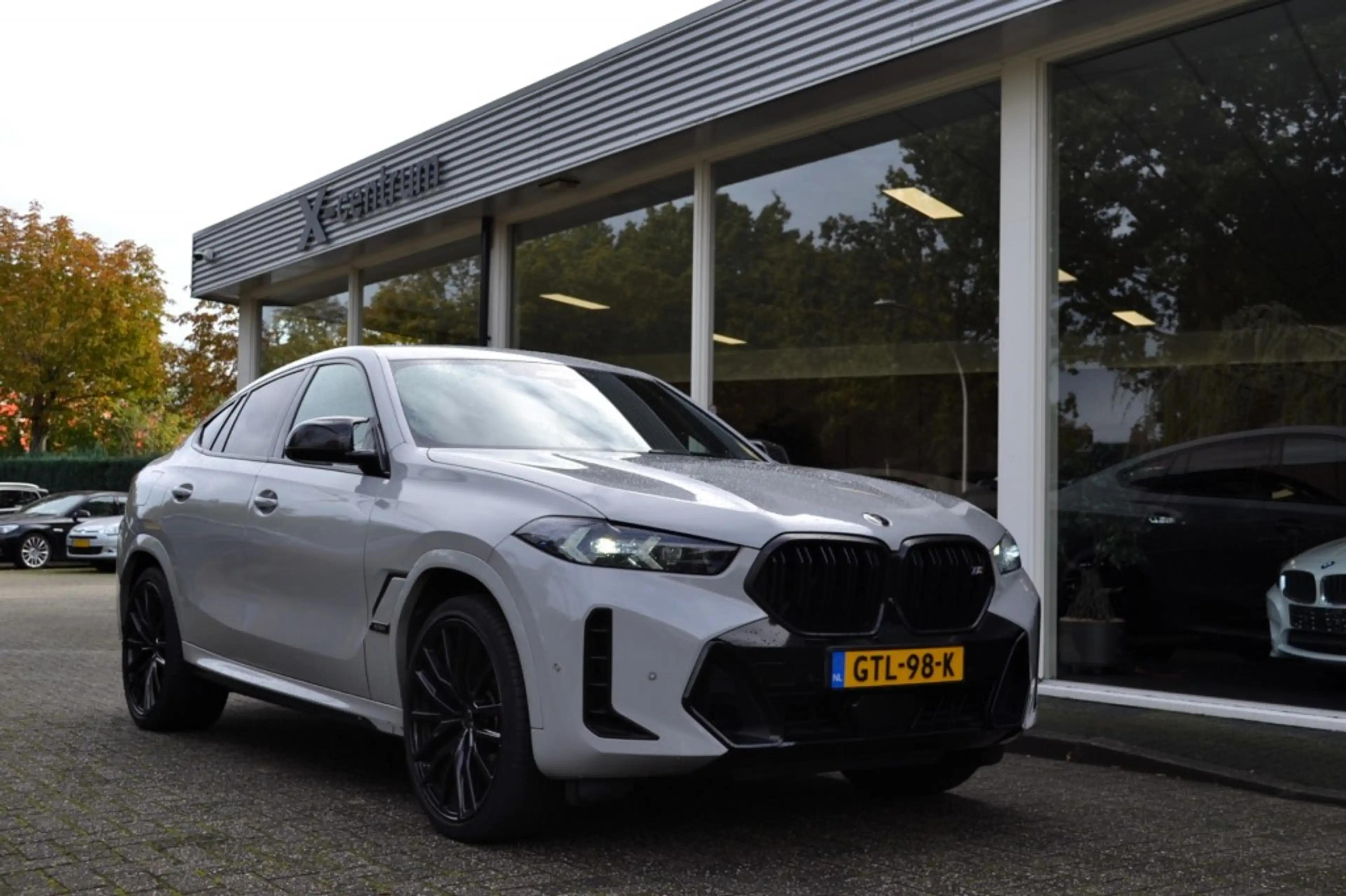 BMW X6 M60I B&W / Massage / NP 225.000,00 euro — photo 4