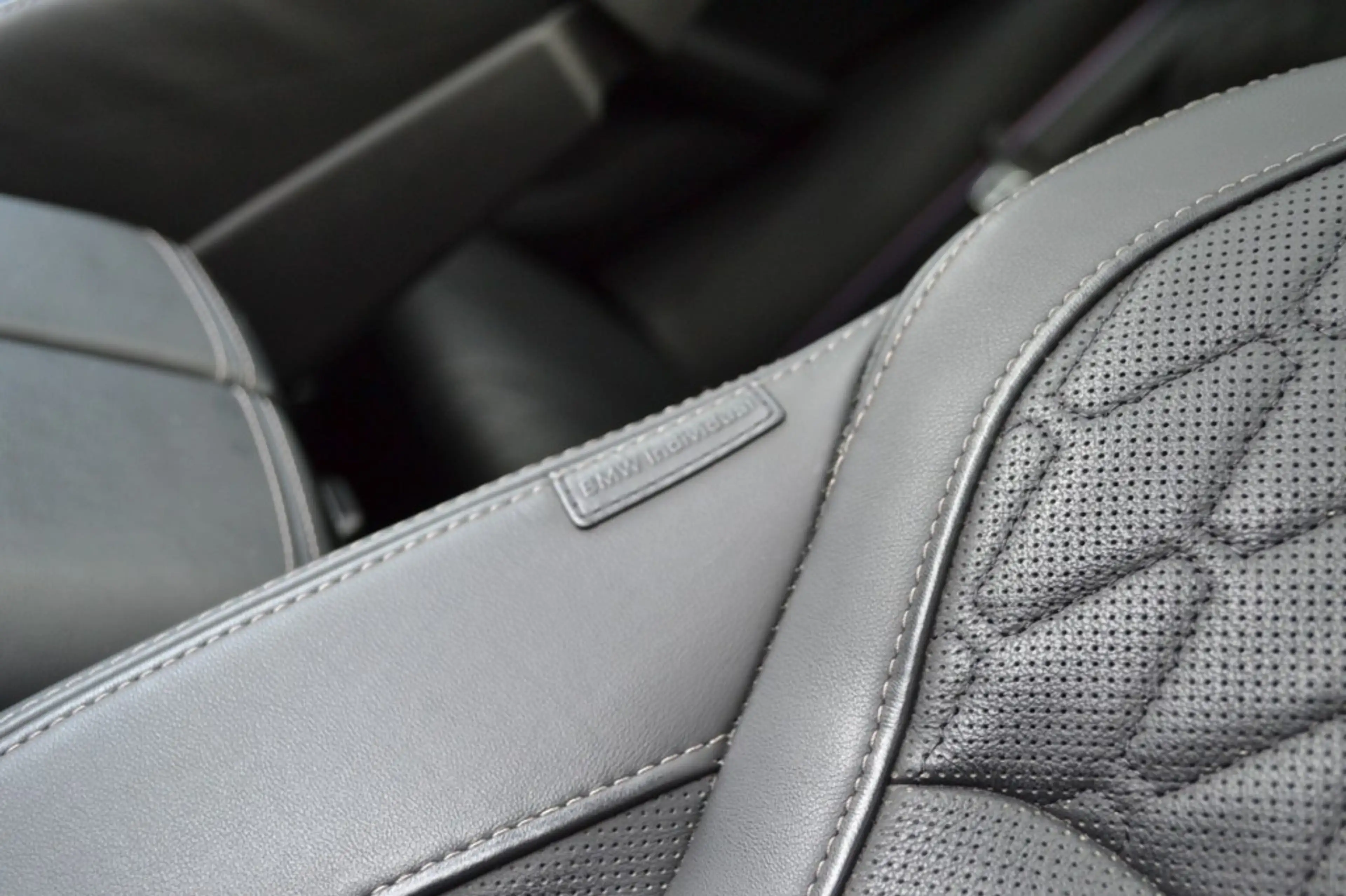 BMW X6 M60I B&W / Massage / NP 225.000,00 euro — photo 14