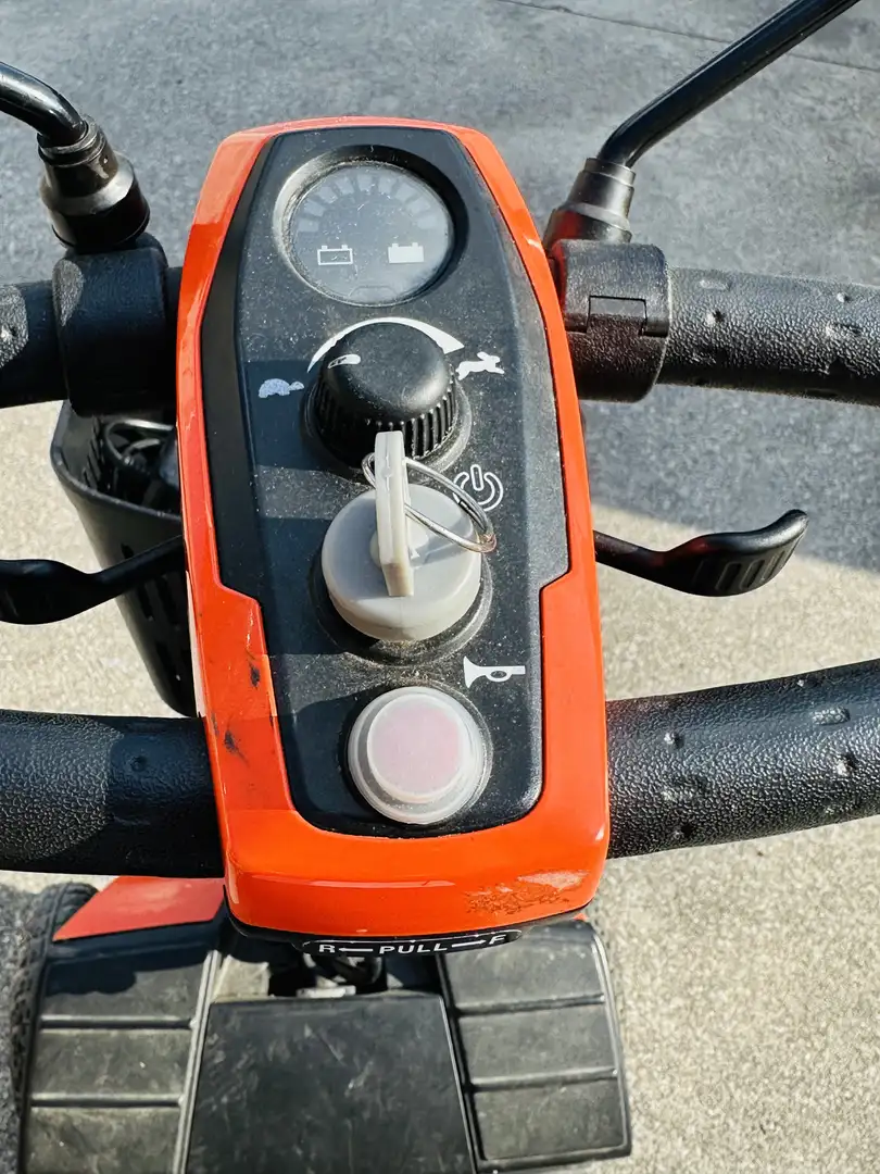 Electric Motion Mobility scoter - 1