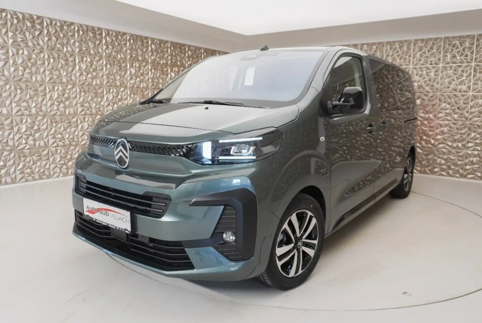 Citroen Spacetourer LÄNGE M BlueHDi 180 S&S EAT8 Business Lounge Grün - 1