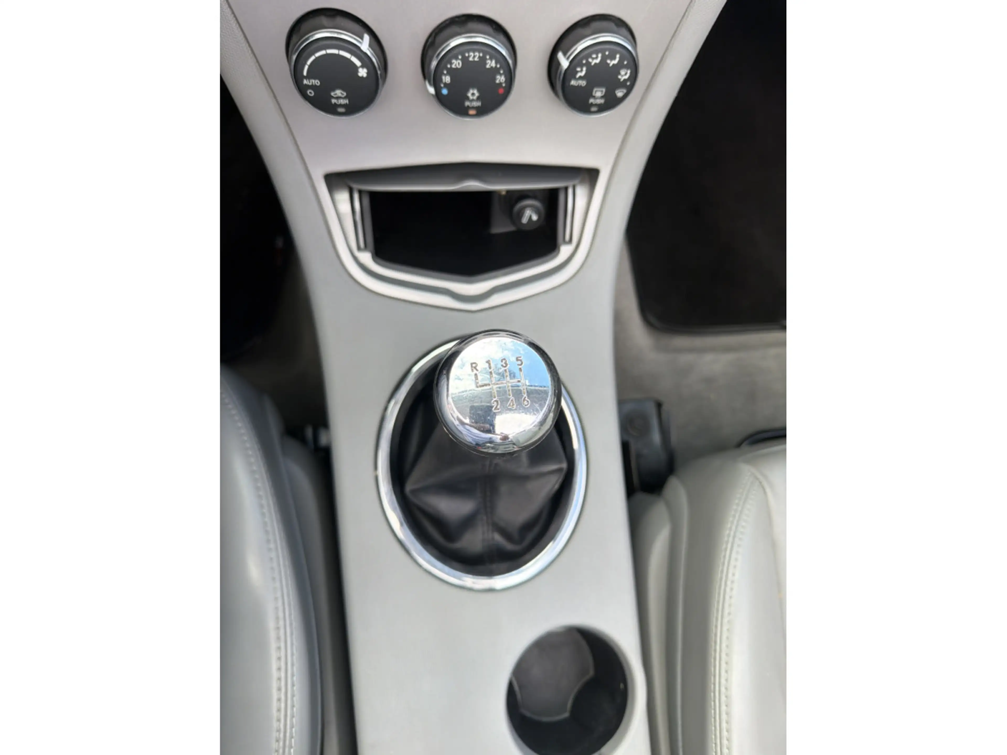 Chrysler Sebring Cabriolet 2.0 CRD 140CV BM6 — photo 15