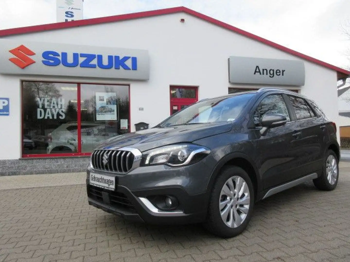 Suzuki SX4 S-Cross (SX4) S-Cross 1.0 BJ Comfort 2WD  1.Hand Gris - 1