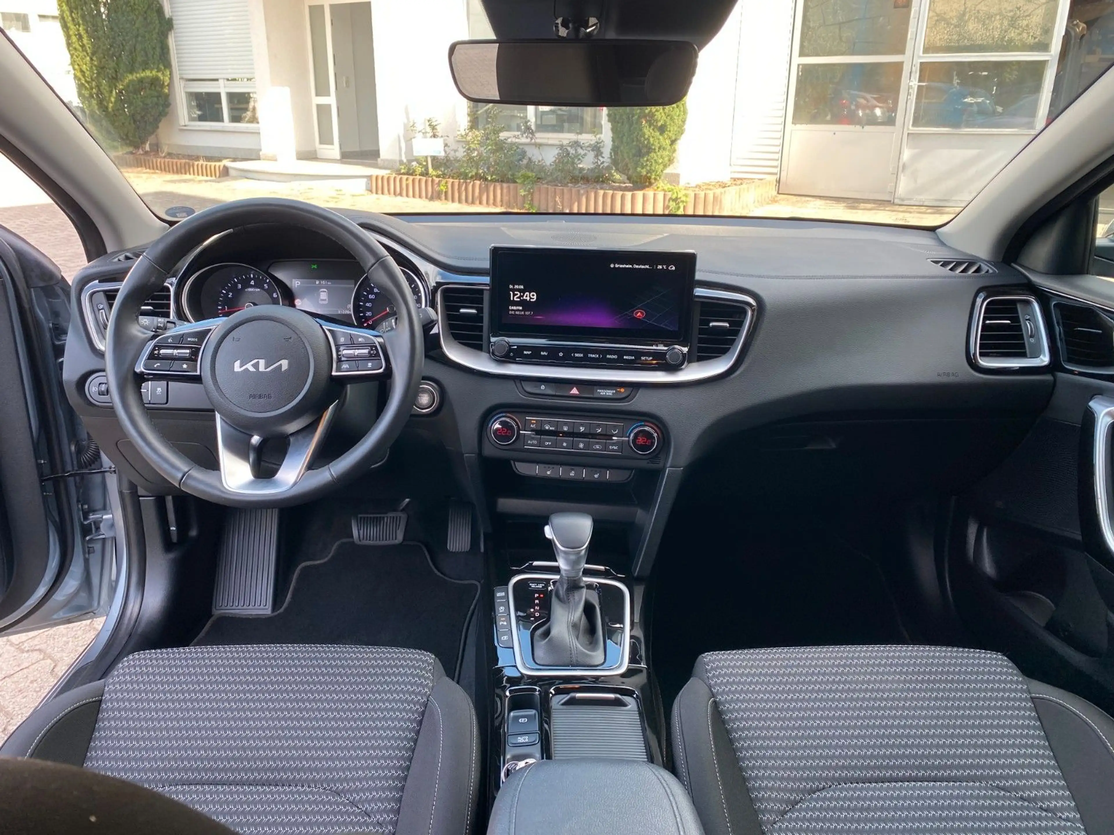 Kia Ceed / cee'd Ceed Ultimate Edition/Automatik/JBL/LED — photo 13