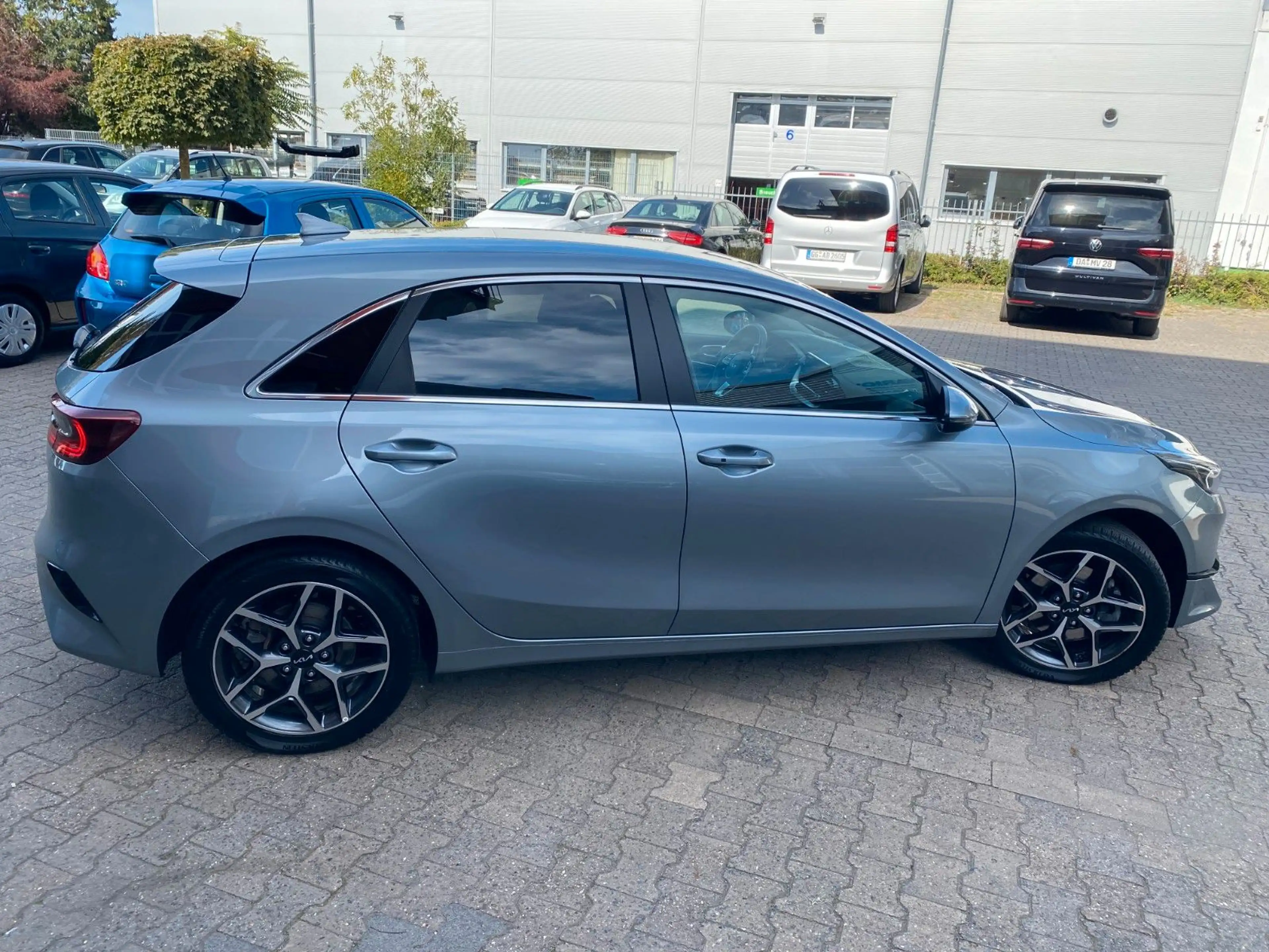 Kia Ceed / cee'd Ceed Ultimate Edition/Automatik/JBL/LED — photo 5