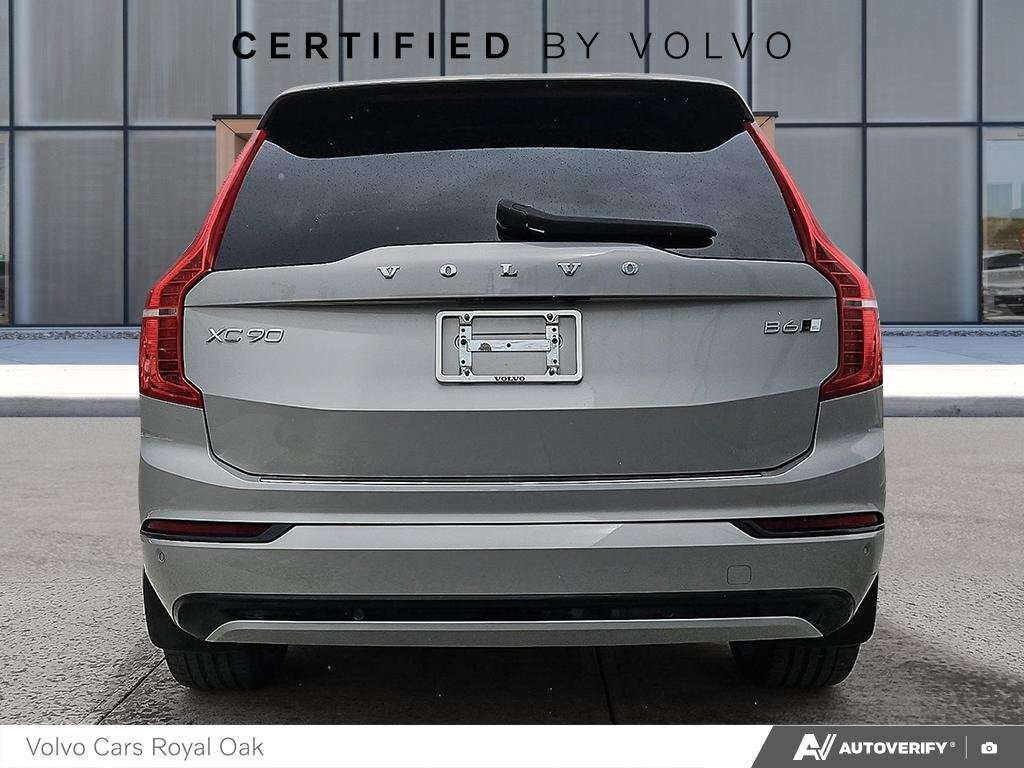 2023 Volvo XC90 Ultimate Dark Theme alt 5